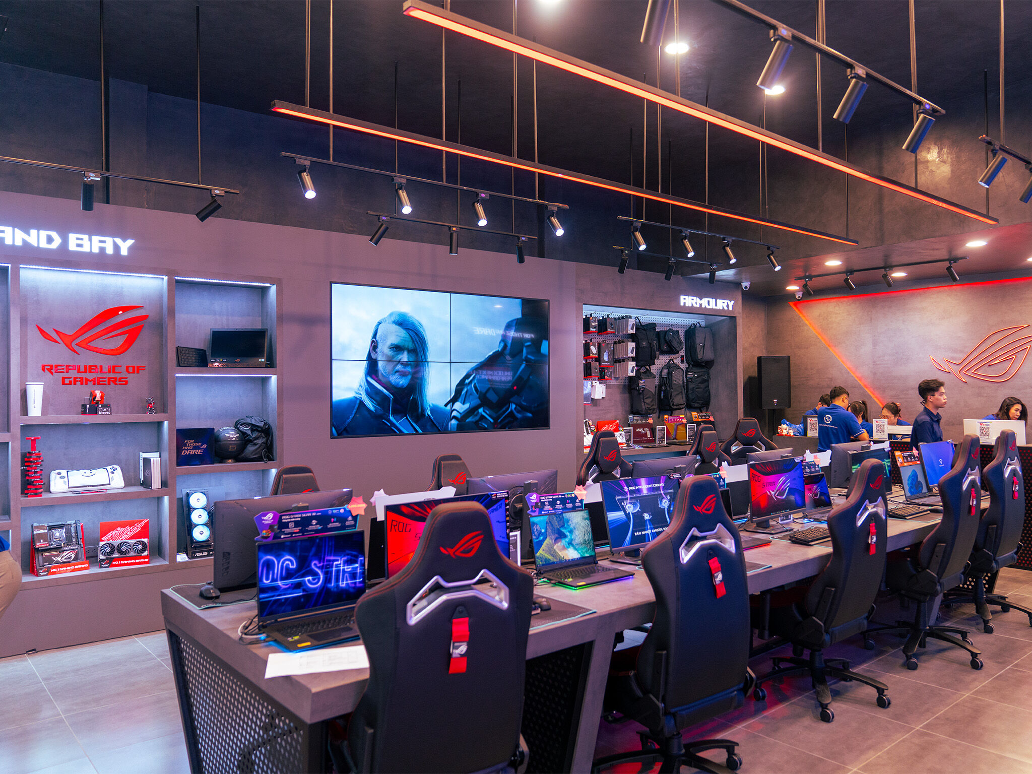 ASUS Republic of Gamers chính thức khai trương ROG Exclusive Store đầu tiên tại Việt Nam ASUS Republic of Gamers chính thức khai trương ROG Exclusive Store đầu tiên tại Việt Nam