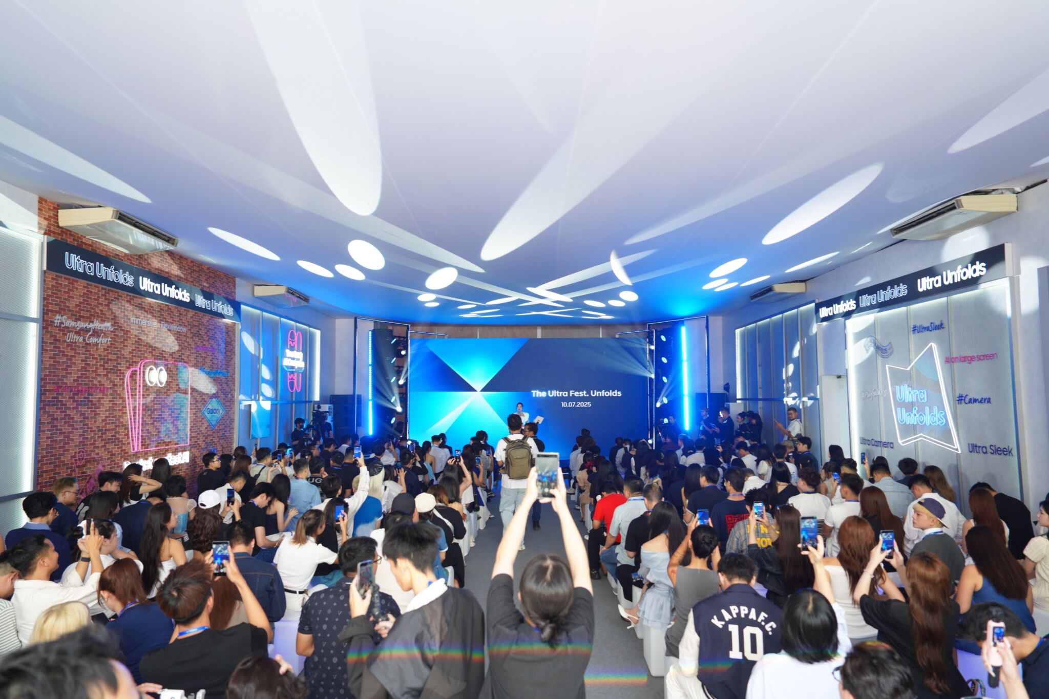Samsung tổ chức ngày hội “The Ultra Fest. Unfolds” lan tỏa thông điệp sáng tạo tích cực và có trách nhiệm Ngày hội “The Ultra Fest. Unfolds”: Samsung lan tỏa thông điệp sáng tạo tích cực và có trách nhiệm