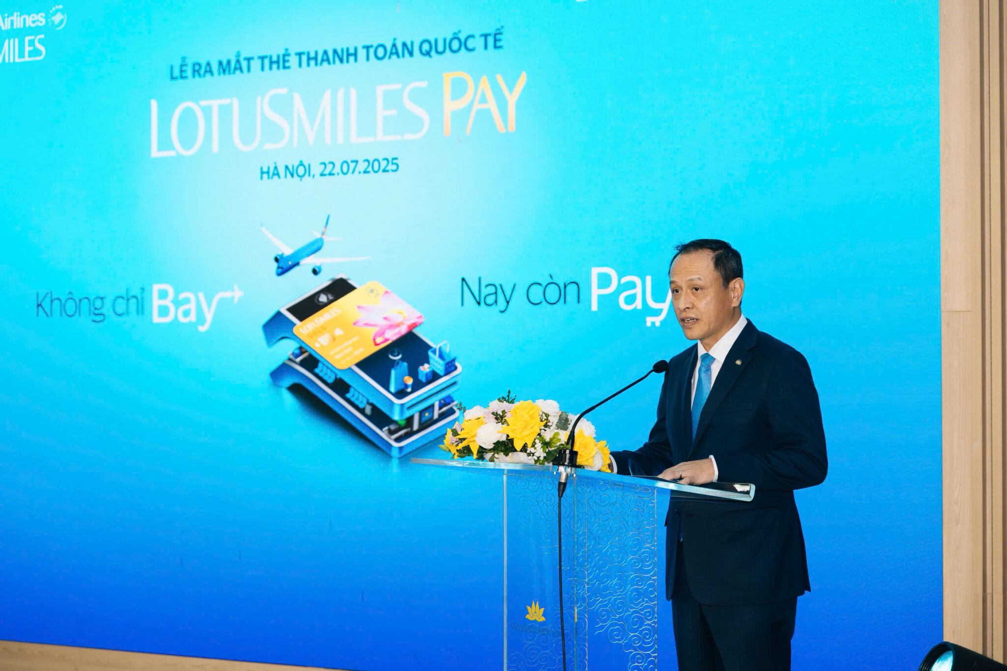 Vietnam Airlines hợp tác cùng ACB và Visa ra mắt thẻ hội viên tích hợp thanh toán Lotusmiles Pay Vietnam Airlines hợp tác cùng ACB và Visa ra mắt thẻ hội viên tích hợp thanh toán Lotusmiles Pay