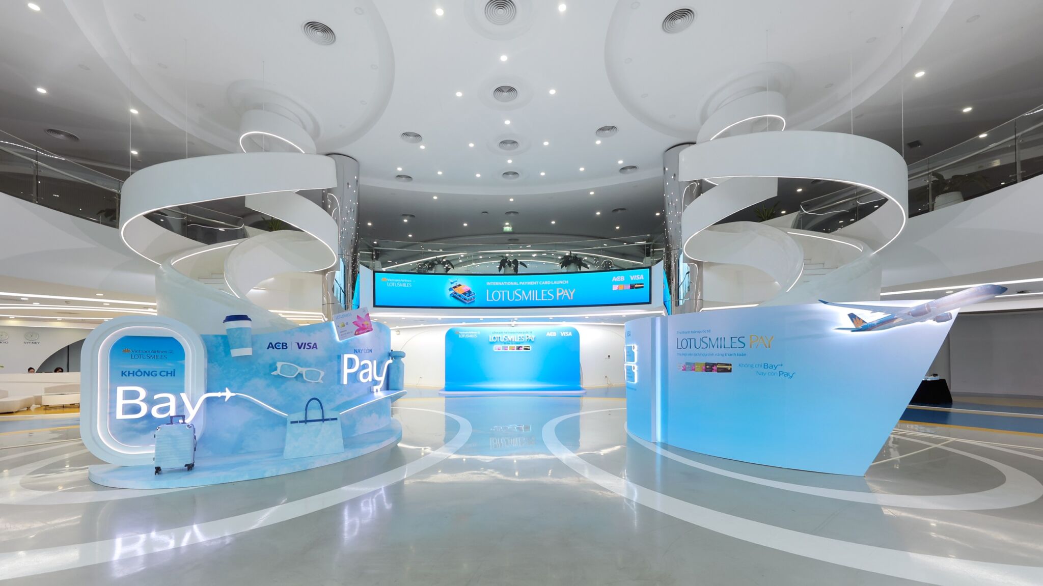 Vietnam Airlines hợp tác cùng ACB và Visa ra mắt thẻ hội viên tích hợp thanh toán Lotusmiles Pay Vietnam Airlines hợp tác cùng ACB và Visa ra mắt thẻ hội viên tích hợp thanh toán Lotusmiles Pay