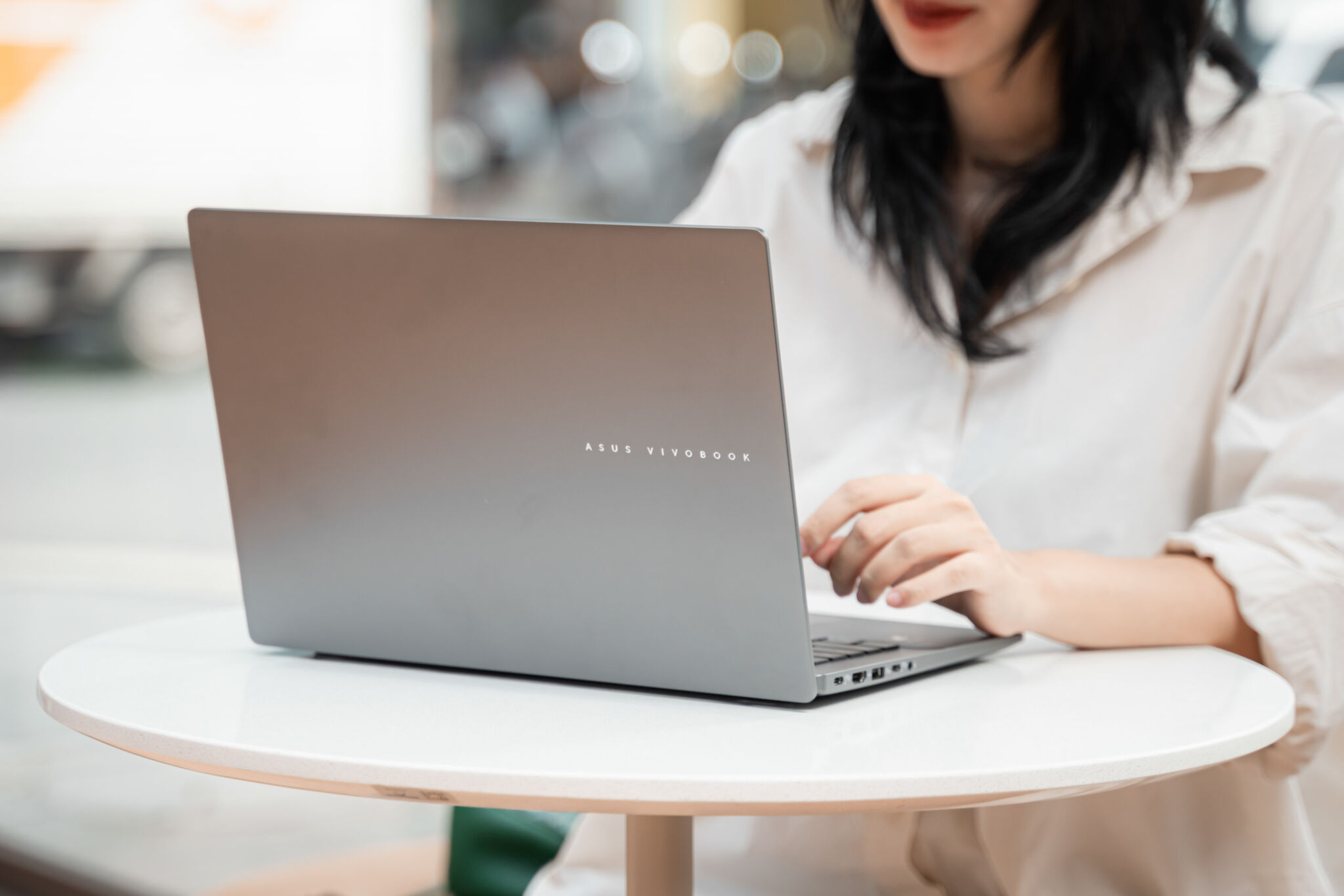 ASUS phổ cập laptop AI tại Việt Nam, hoàn thiện dải sản phẩm Vivobook S14 với đầy đủ phiên bản Intel, AMD và Snapdragon ASUS phổ cập laptop AI tại Việt Nam, hoàn thiện dải sản phẩm Vivobook S14 với đầy đủ phiên bản Intel, AMD và Snapdragon