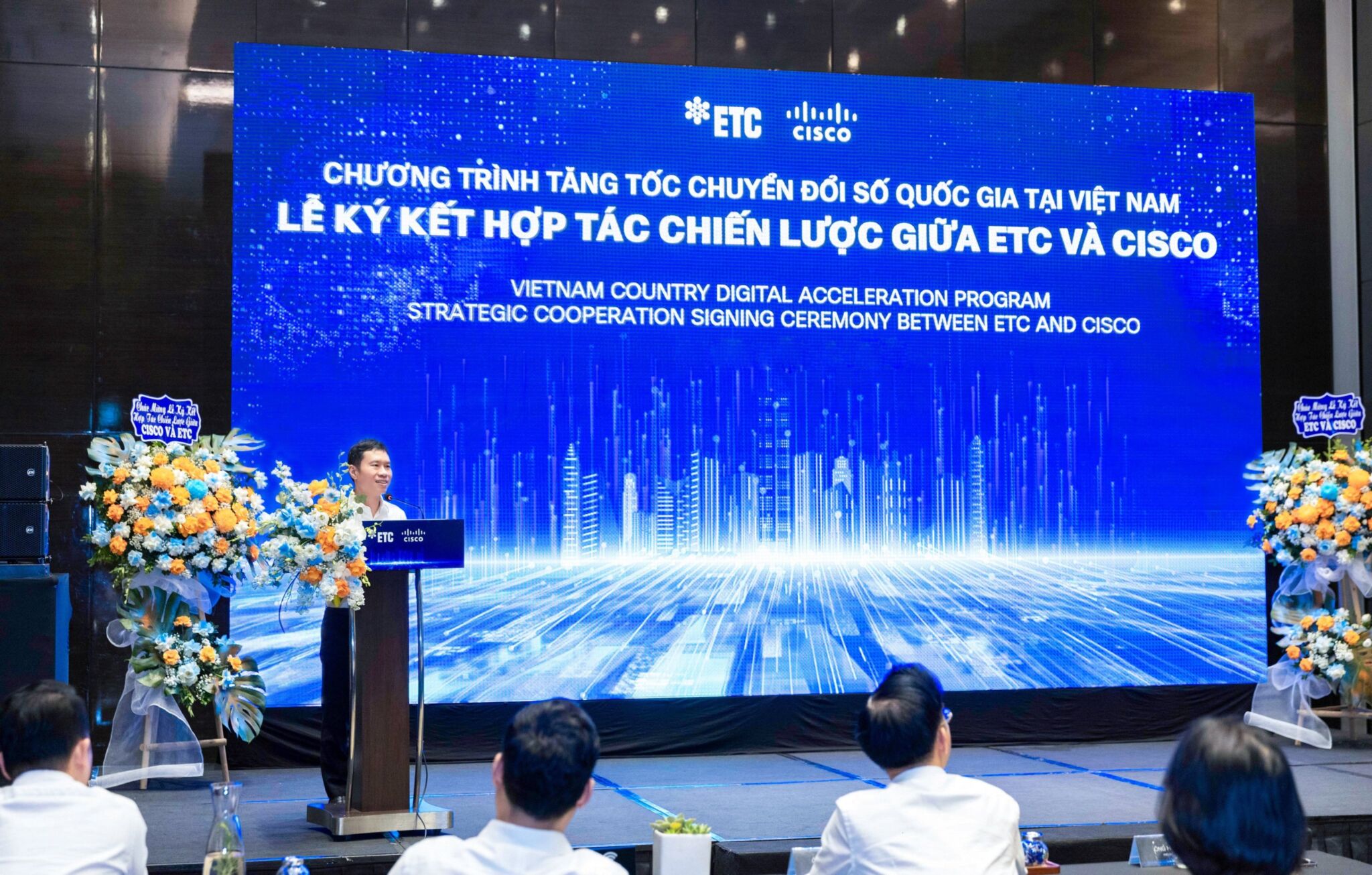 Cisco và ETC hợp tác phát triển Trung tâm dữ liệu bảo mật thế hệ mới cho tương lai số của Việt Nam Cisco và ETC hợp tác phát triển Trung tâm dữ liệu bảo mật thế hệ mới cho tương lai số của Việt Nam