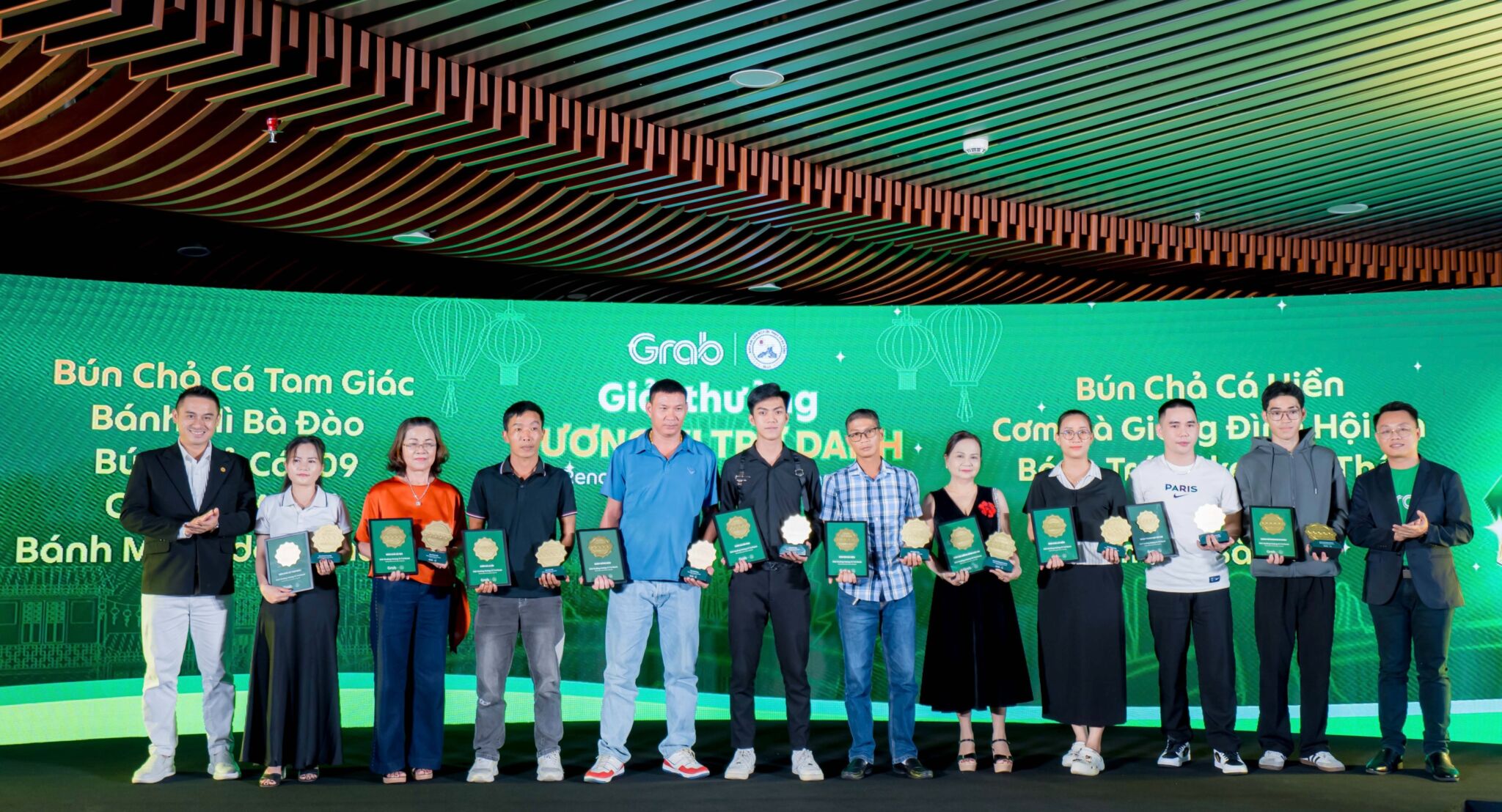 Grab và Hiệp hội Văn Hóa Ẩm thực TP. Đà Nẵng vinh danh hàng loạt quán ngon địa phương Grab và Hiệp hội Văn Hóa Ẩm thực TP. Đà Nẵng vinh danh hàng loạt quán ngon địa phương