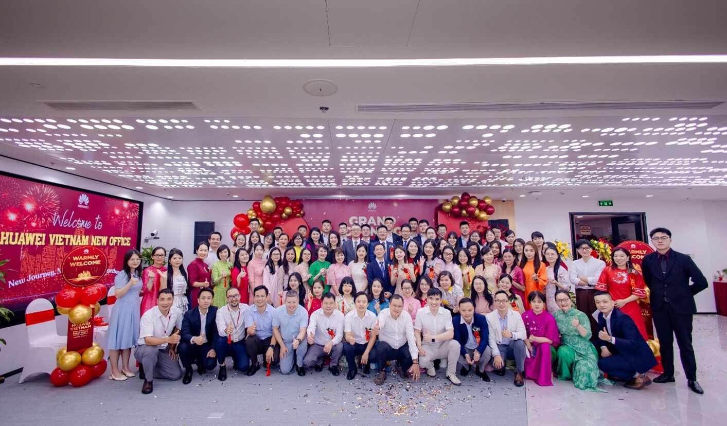 Huawei Việt Nam lần thứ 2 liên tiếp nhận giải thưởng “Nơi làm việc tốt nhất châu Á” 2025 Huawei Việt Nam lần thứ 2 liên tiếp nhận giải thưởng “Nơi làm việc tốt nhất châu Á” 2025
