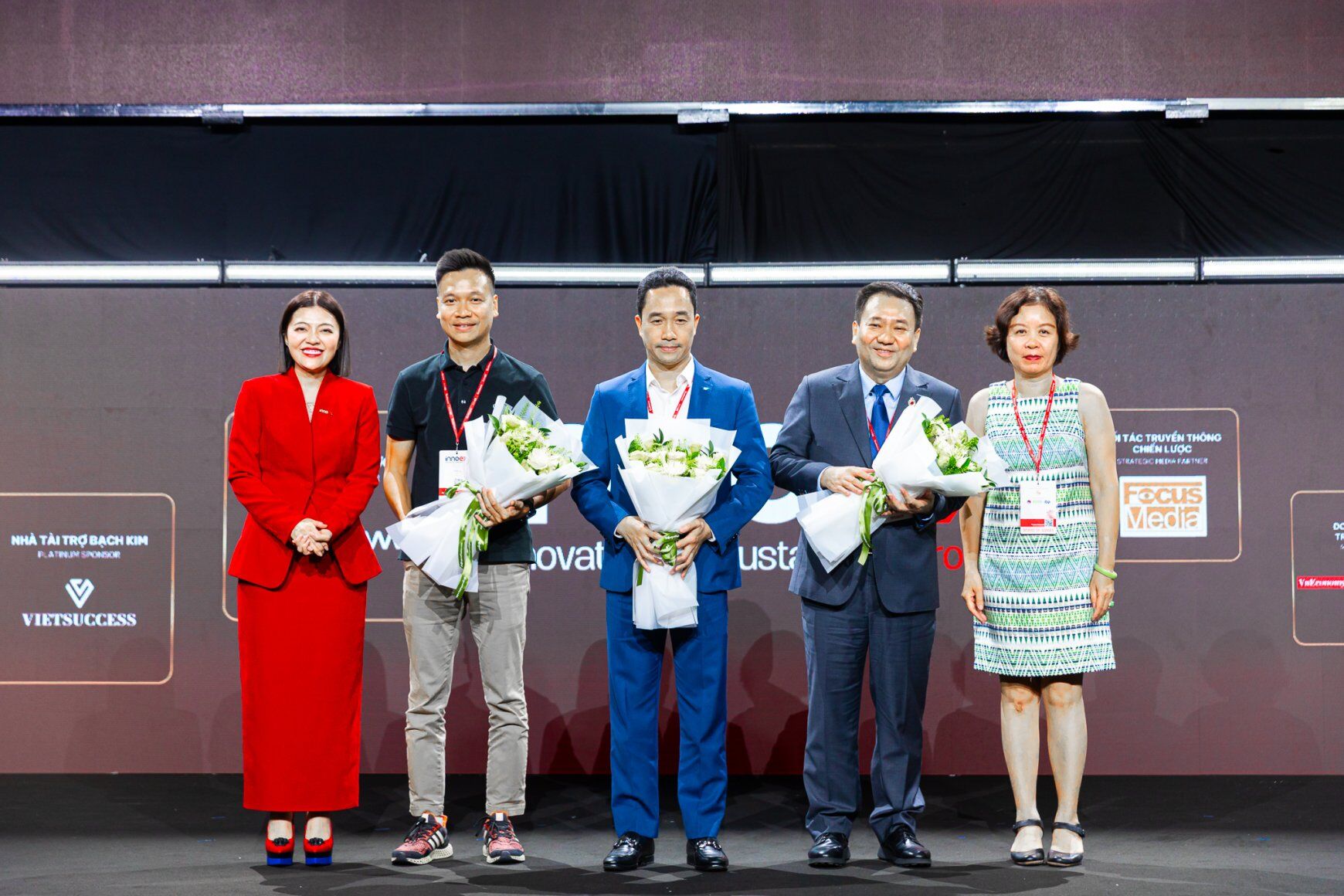 Diễn đàn InnoEx 2025: Biến dữ liệu & AI thành lợi nhuận Diễn đàn InnoEx 2025: Biến dữ liệu & AI thành lợi nhuận