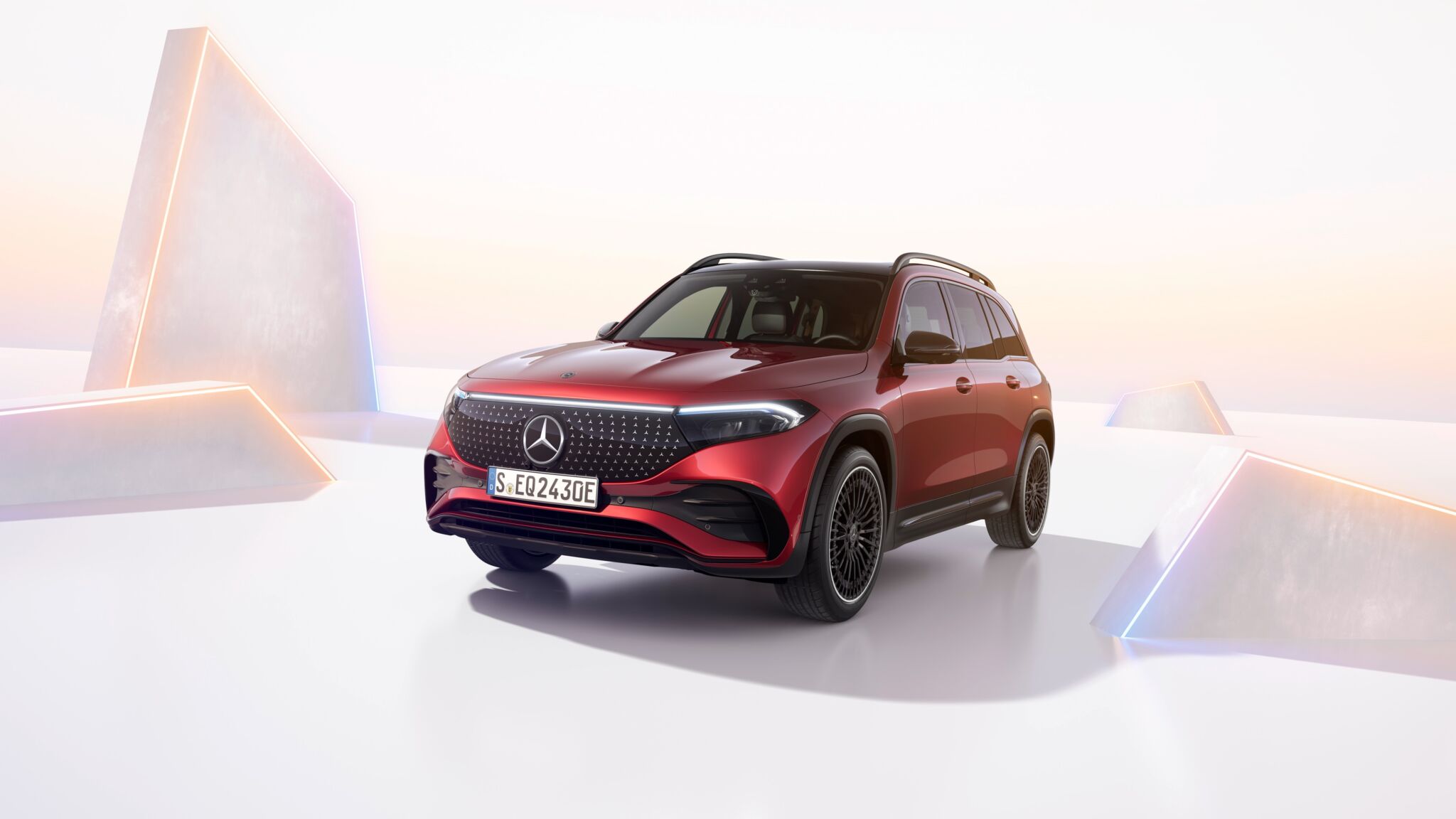 Mercedes-Benz Việt Nam giới thiệu EQB 250+ FL: phiên bản EQB nâng cấp & những ưu đãi hấp dẫn tháng 9 Mercedes-Benz Việt Nam giới thiệu EQB 250+ FL: phiên bản EQB nâng cấp & những ưu đãi hấp dẫn tháng 9
