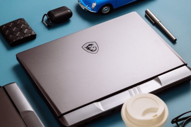 amd-ryzen-ai-laptop-handheld-msi-7