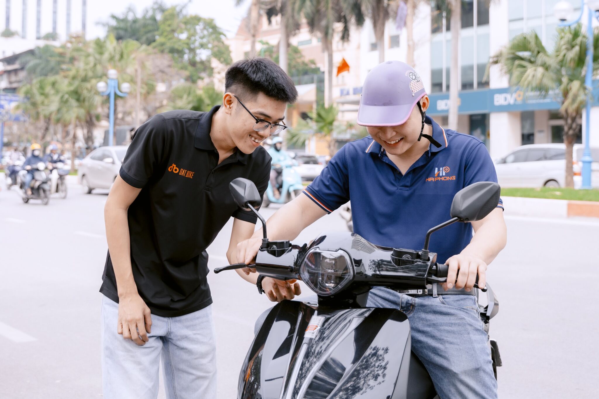 Dat Bike gọi vốn thành công 22 triệu USD vòng Series B, nâng tổng vốn lên 47 triệu USD Dat Bike gọi vốn thành công 22 triệu USD vòng Series B, nâng tổng vốn lên 47 triệu USD, góp phần thúc đẩy cuộc cách mạng xe máy điện tại Việt Nam