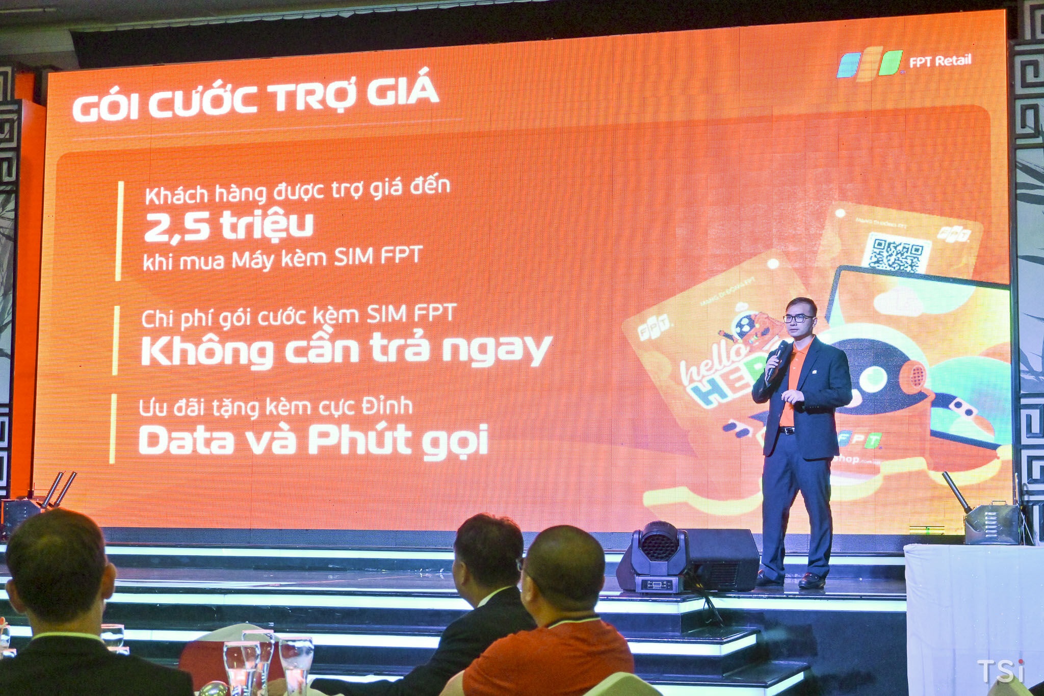 Mạng di động FPT ra mắt gói cước trợ giá đến 2,5 triệu đồng Mạng di động FPT ra mắt gói cước trợ giá đến 2,5 triệu đồng