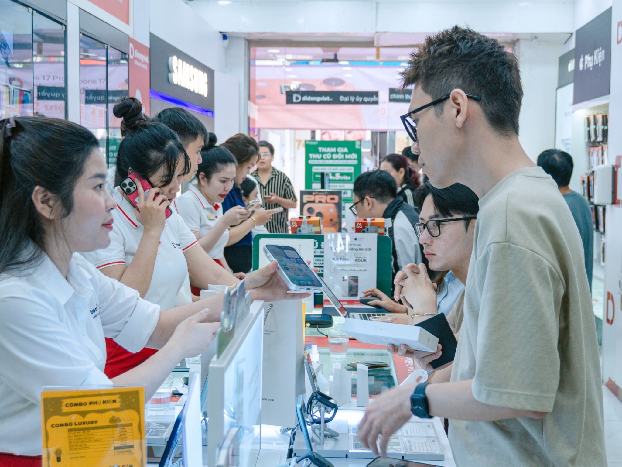 iPhone 17 Pro Max chỉ 37,290 triệu đồng, đủ hàng, không cần chờ đợi