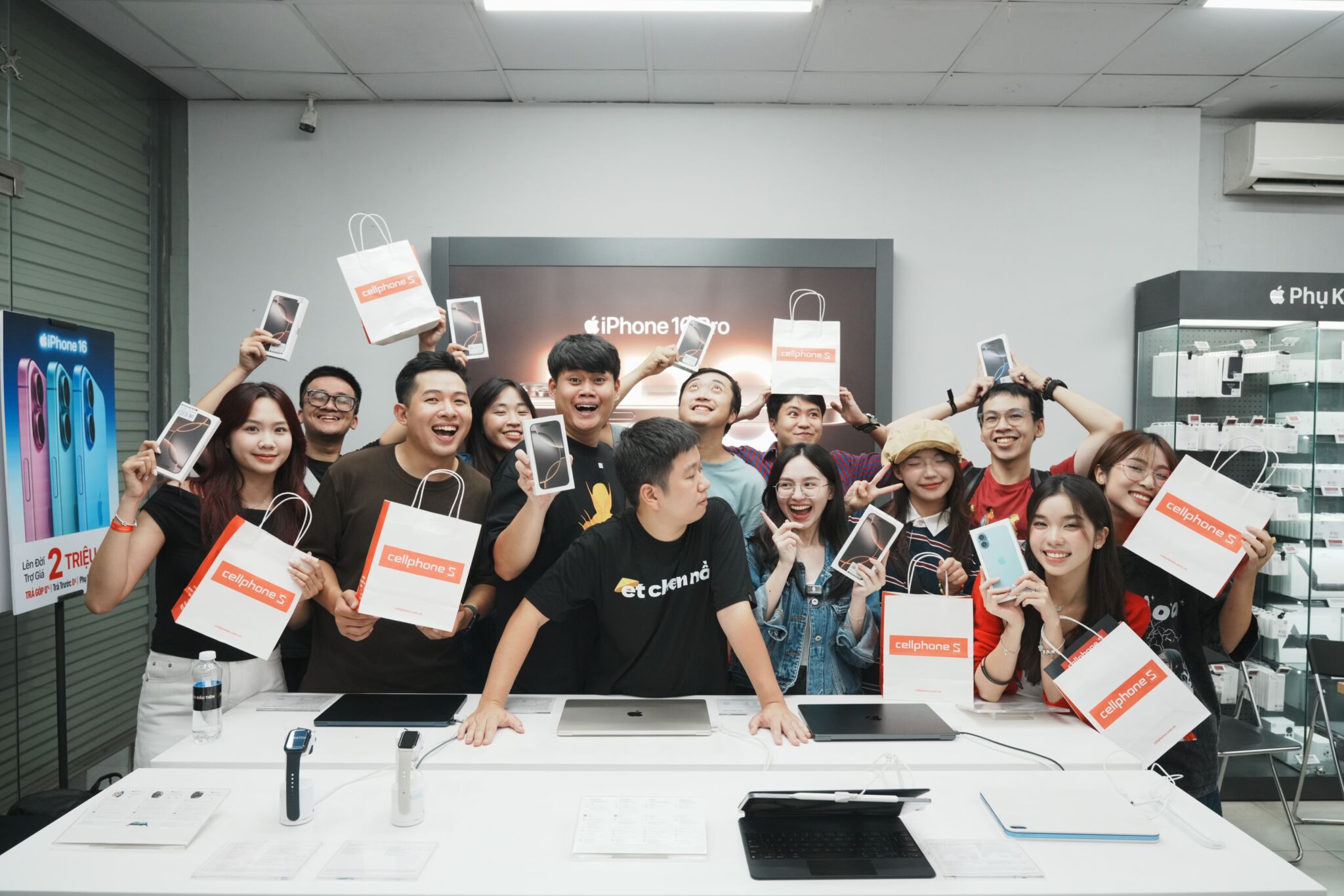Đặt trước iPhone 17 series và iPhone Air chính hãng, ưu đãi đến 7 triệu tại CellphoneS