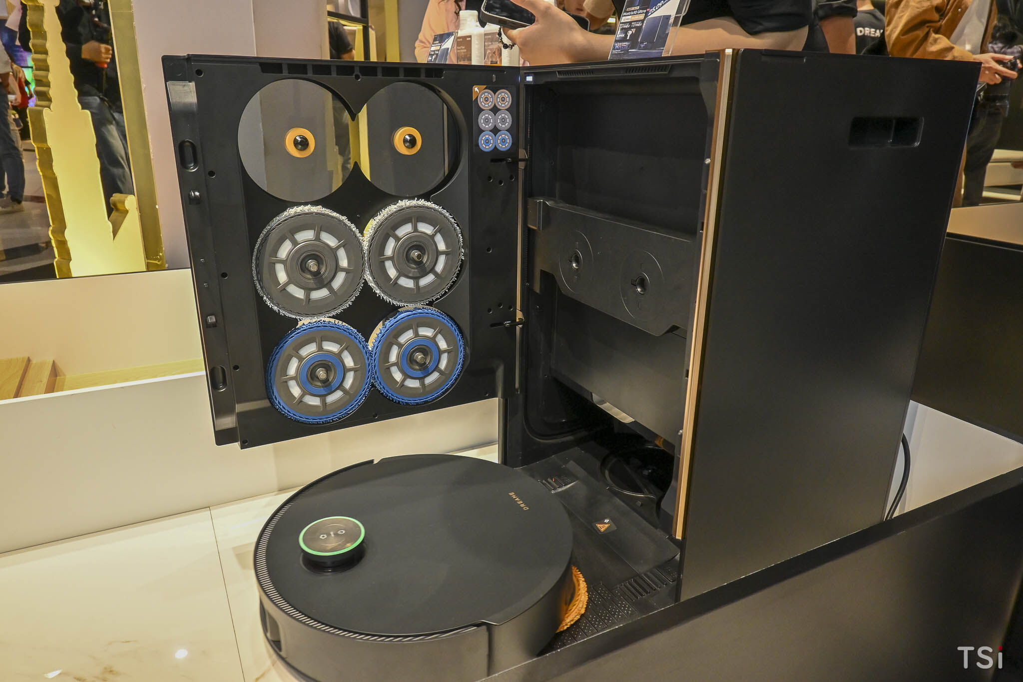 Dreame khai trương cửa hàng flagship đầu tiên tại Landmark 81 Dreame khai trương cửa hàng flagship đầu tiên tại Landmark 81