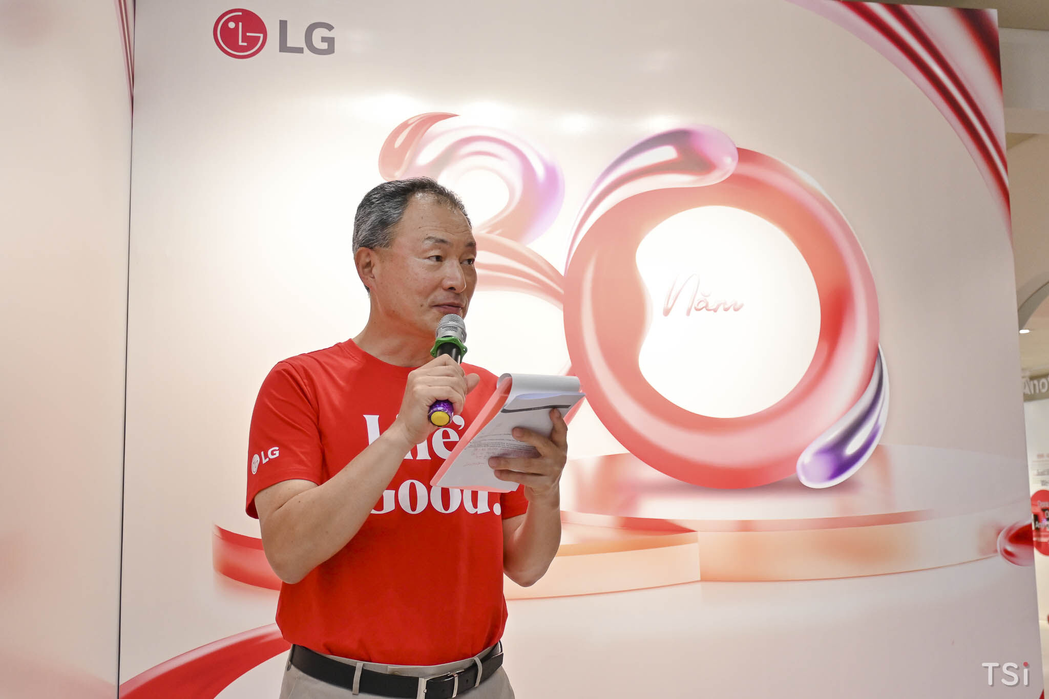 LG Electronics đánh dấu 30 năm phát triển tại Việt Nam LG Electronics đánh dấu 30 năm phát triển tại Việt Nam