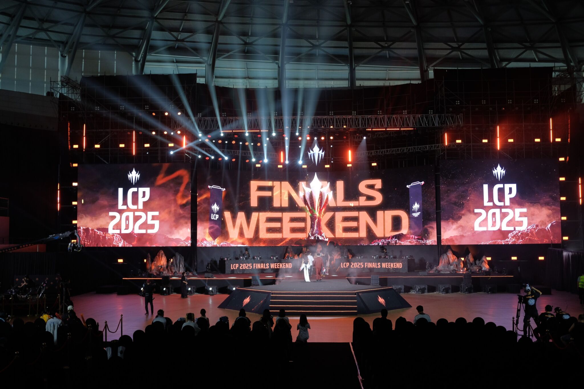 MSI đồng hành cùng eSports Việt Nam tại Tuần lễ Chung kết LCP năm 2025