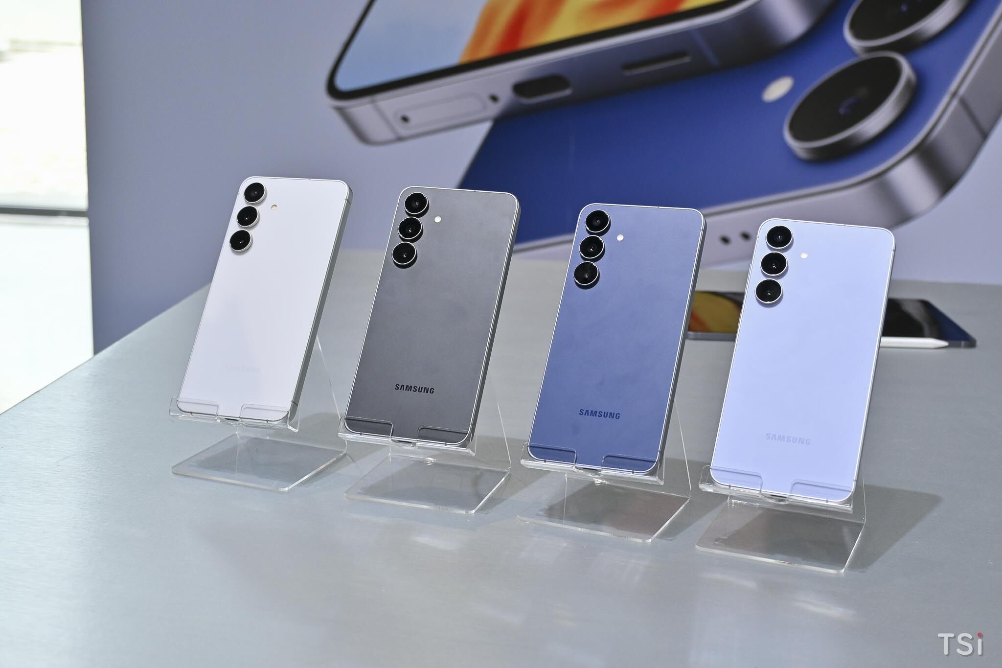 Samsung Galaxy S25 FE với One UI 8.0: mở đầu hành trình trải nghiệm chuẩn flagship