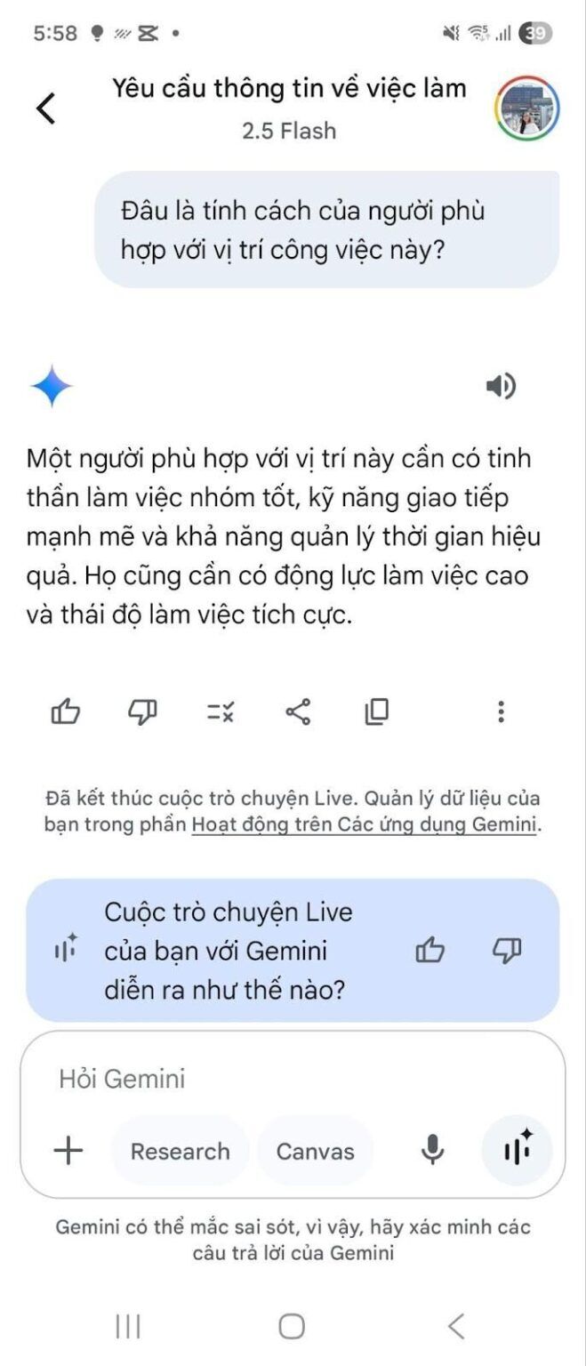 Từ sắm vai nhà tuyển dụng đến cầu nối phát triển bản thân: AI hiểu tiếng Việt giúp người trẻ bứt phá Từ sắm vai nhà tuyển dụng đến cầu nối phát triển bản thân: AI hiểu tiếng Việt giúp người trẻ bứt phá