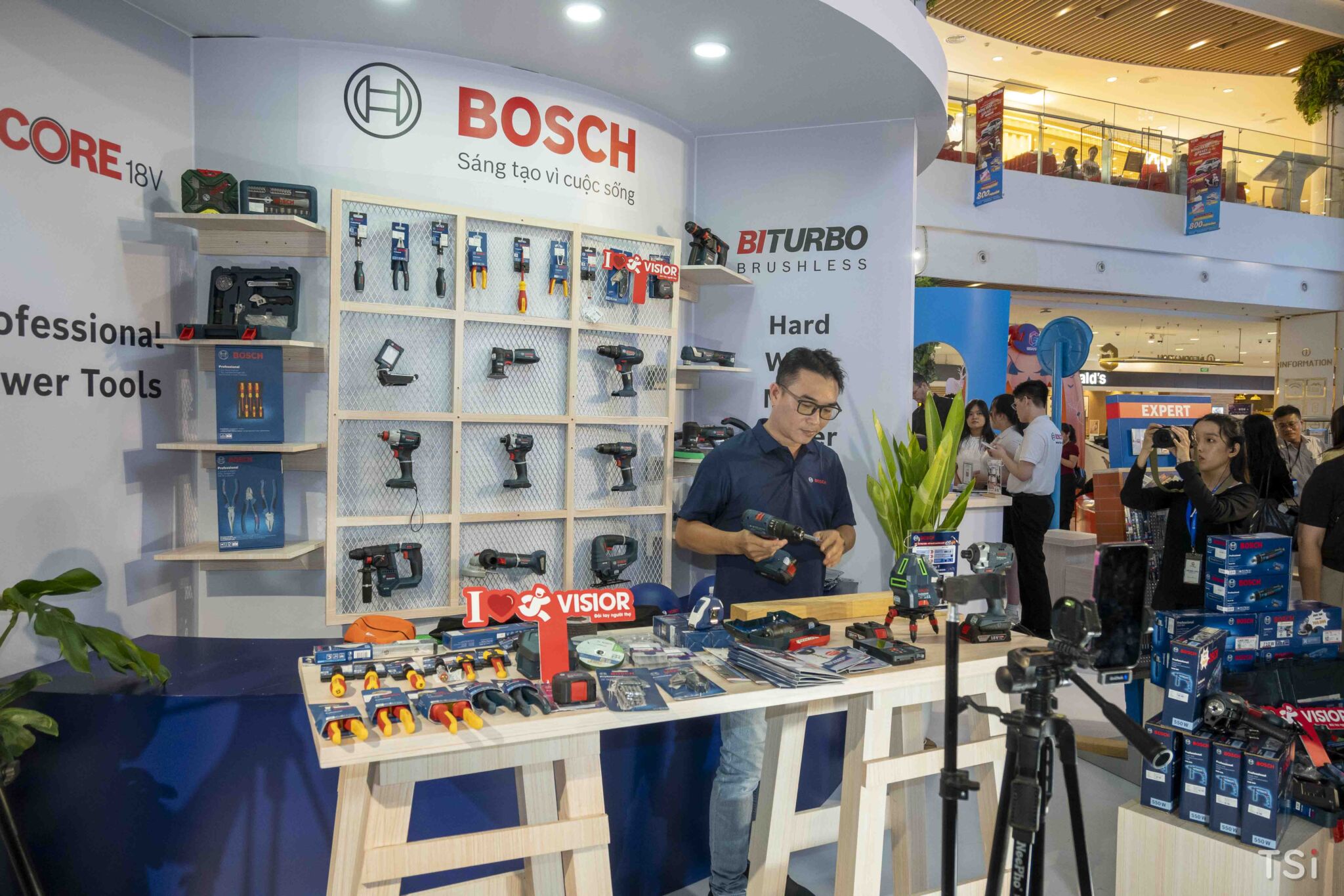 Hệ sinh thái công nghệ thông minh tại Bosch Tech Tour 2025