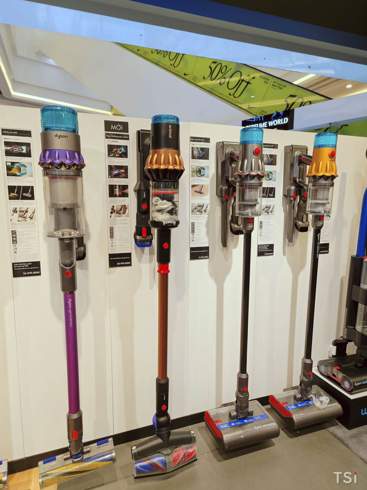 Máy hút bụi không dây Dyson V16 Piston Animal: giải pháp làm sạch toàn diện cho ngôi nhà, hút sạch bụi và cả tóc dài mà không lo rối Máy hút bụi không dây Dyson V16 Piston Animal mới – giải pháp làm sạch toàn diện cho ngôi nhà, hút sạch bụi và cả tóc dài mà không lo rối1