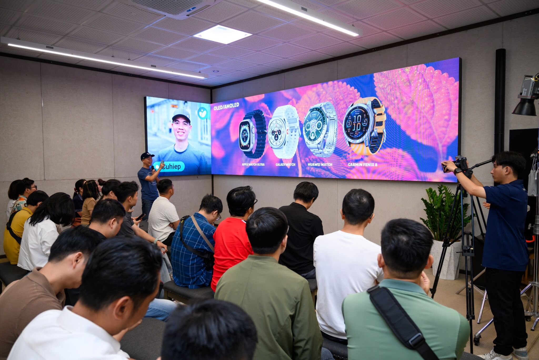 Garmin fēnix 8 MicroLED: Chuẩn mực hiển thị mới trên đồng hồ thể thao thông minh fēnix 8 MicroLED – Chuẩn mực hiển thị mới trên đồng hồ thể thao thông minh