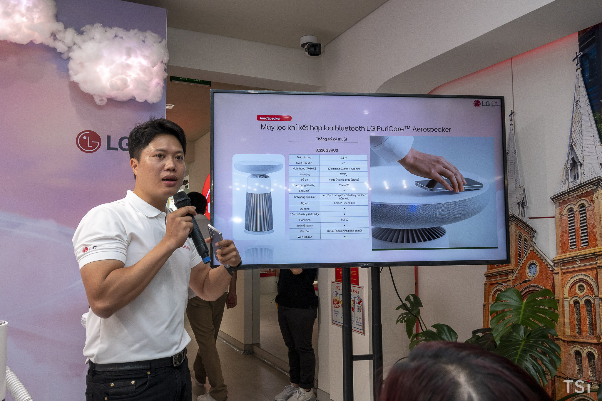 Bộ đôi giải pháp không khí cao cấp LG PuriCare AeroSpeaker và LG Dual Inverter Mojave Bộ đôi giải pháp không khí cao cấp LG PuriCare AeroSpeaker và LG Dual Inverter Mojave