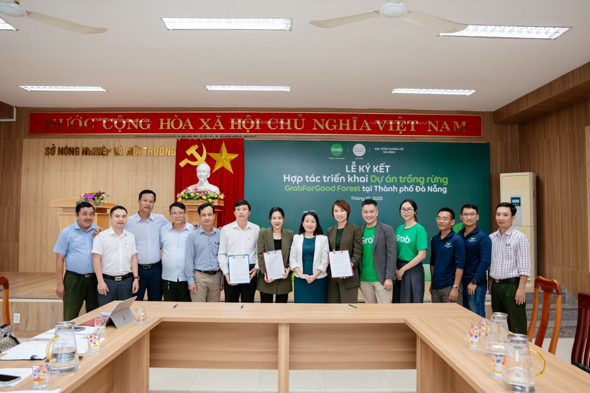 Grab Việt Nam khởi động Chương trình Vững-Xanh nhằm thúc đẩy chuyển đổi xanh và bảo vệ môi trường Grab Việt Nam khởi động Chương trình Vững-Xanh nhằm thúc đẩy chuyển đổi xanh và bảo vệ môi trường