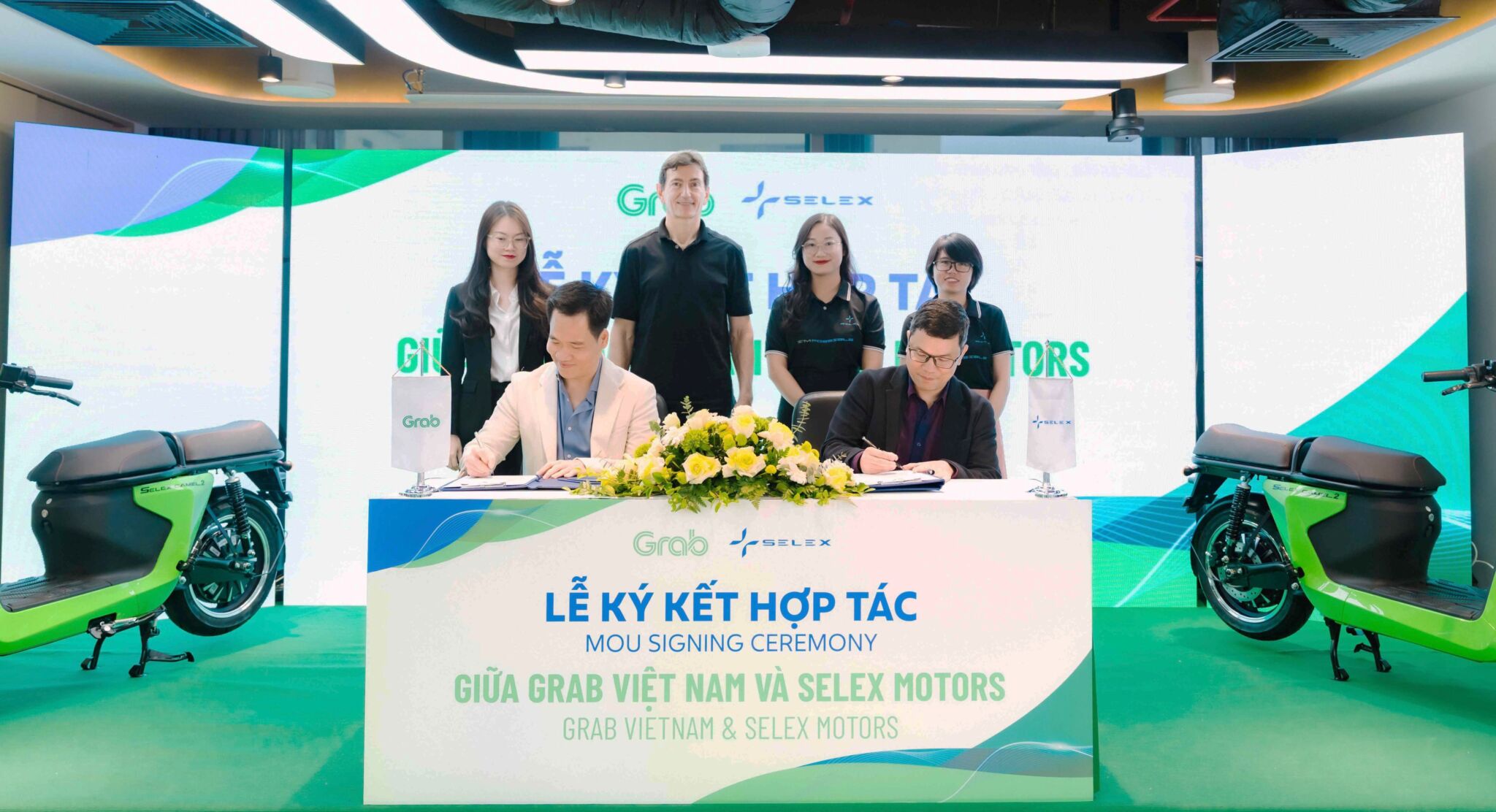 Grab Việt Nam và Selex ký thỏa thuận hợp tác nhằm thúc đẩy phát triển giao thông xanh
