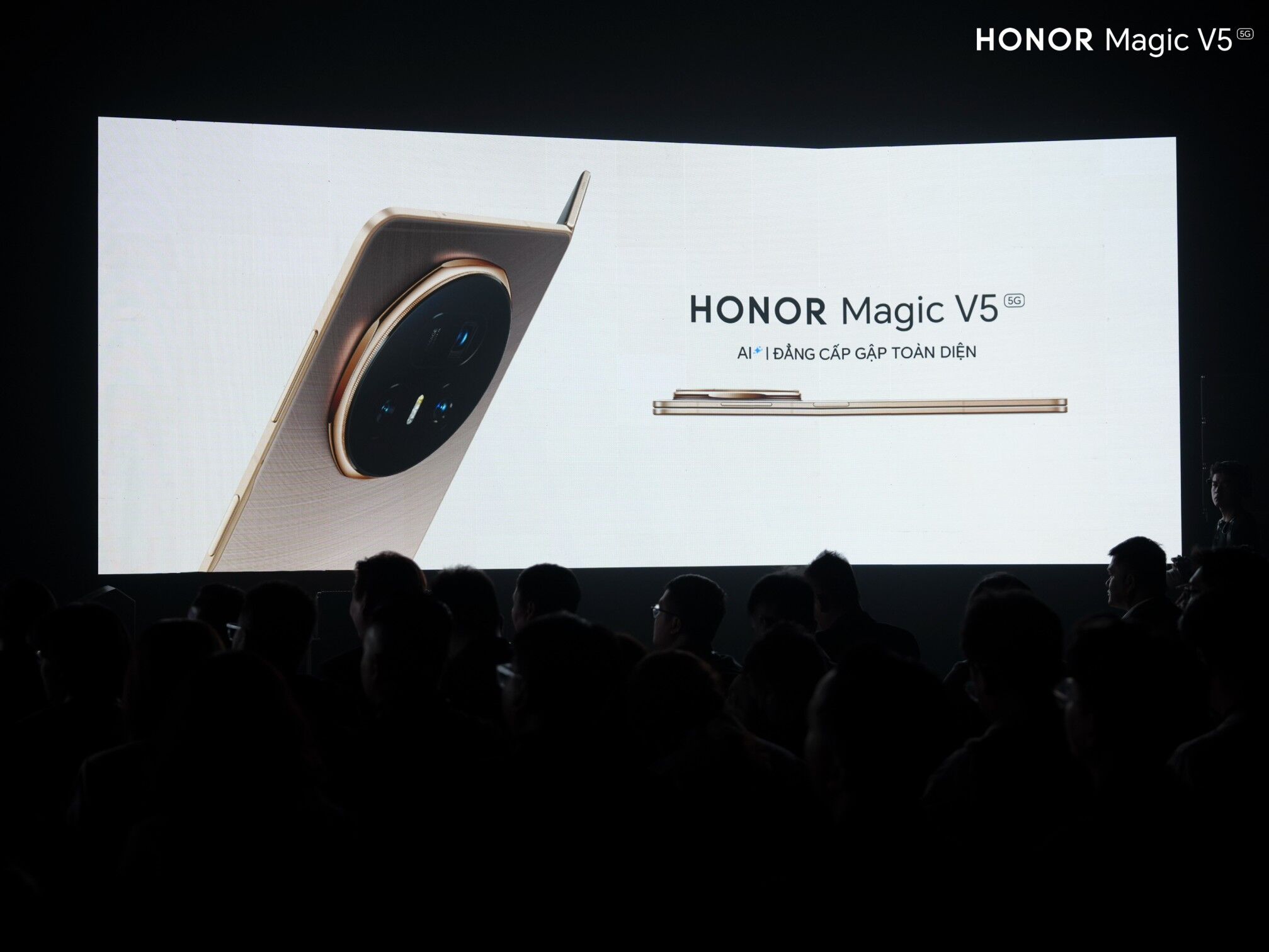 HONOR Magic V5 lên kệ giá 45 triệu đồng HONOR Magic V5 chính thức ra mắt tại Việt Nam: Chuẩn mực mới của smartphone gập toàn diện
