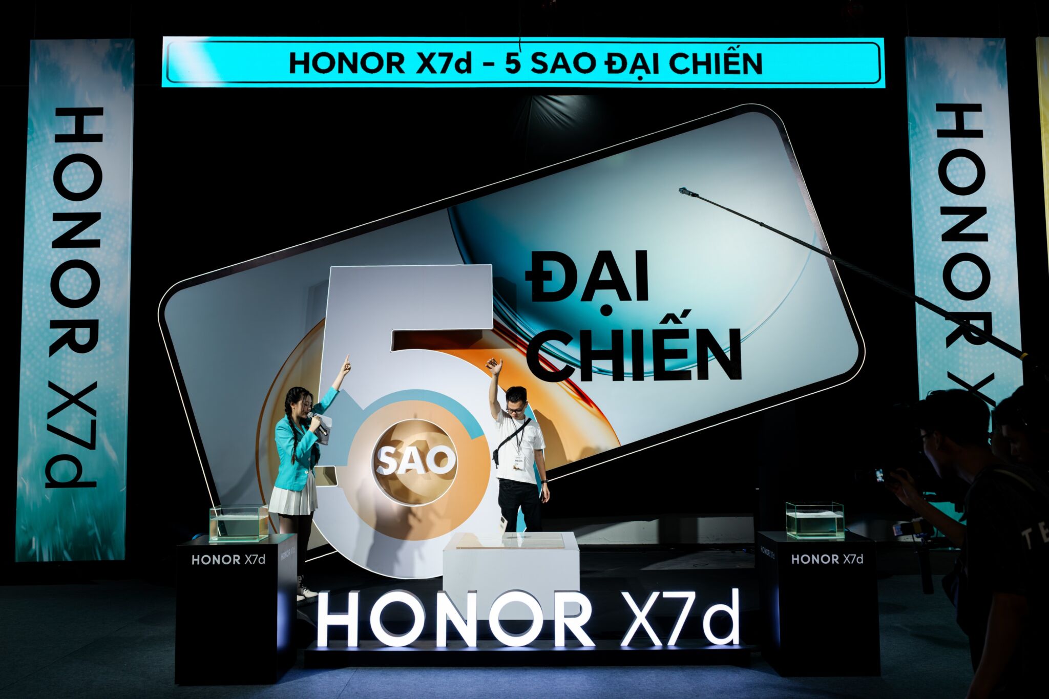 HONOR X7d giá từ 5,7 triệu đồng HONOR X7d chính thức ra mắt: Chuẩn mực mới cho smartphone bền bỉ trong tầm giá phổ thông