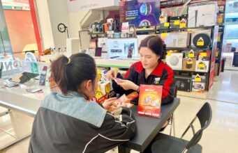 Không cần CCCD, khách hàng có thể kích hoạt SIM FPT qua ứng dụng VNeID