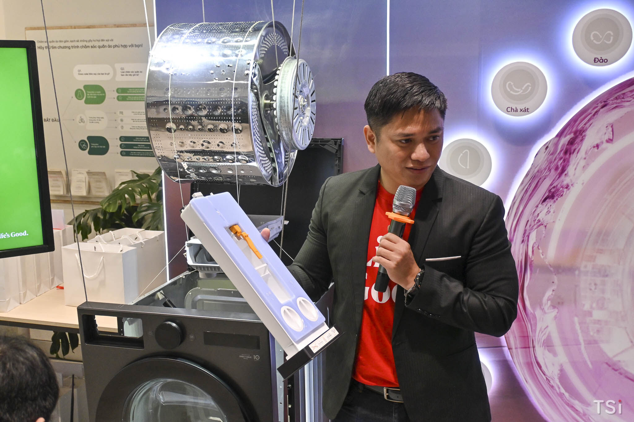 LG ra mắt dải sản phẩm giặt sấy 2026