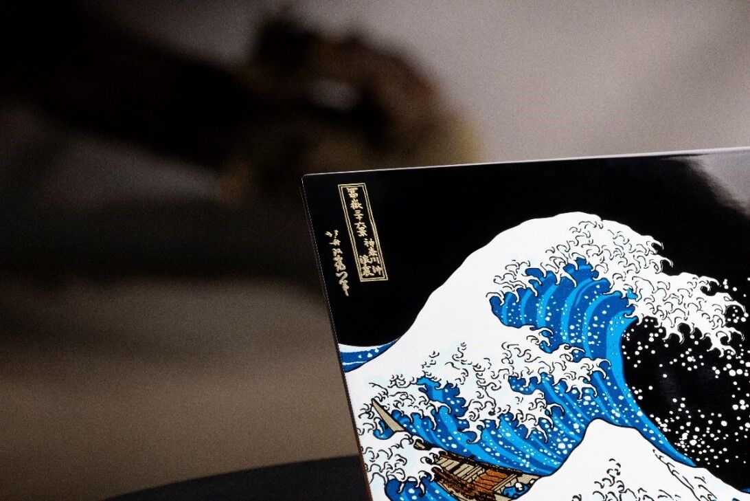 MSI Prestige 13 AI+ Ukiyo-e Edition đã có mặt tại Việt Nam MSI Prestige 13 AI+ Ukiyo-e Edition đã có mặt tại Việt Nam