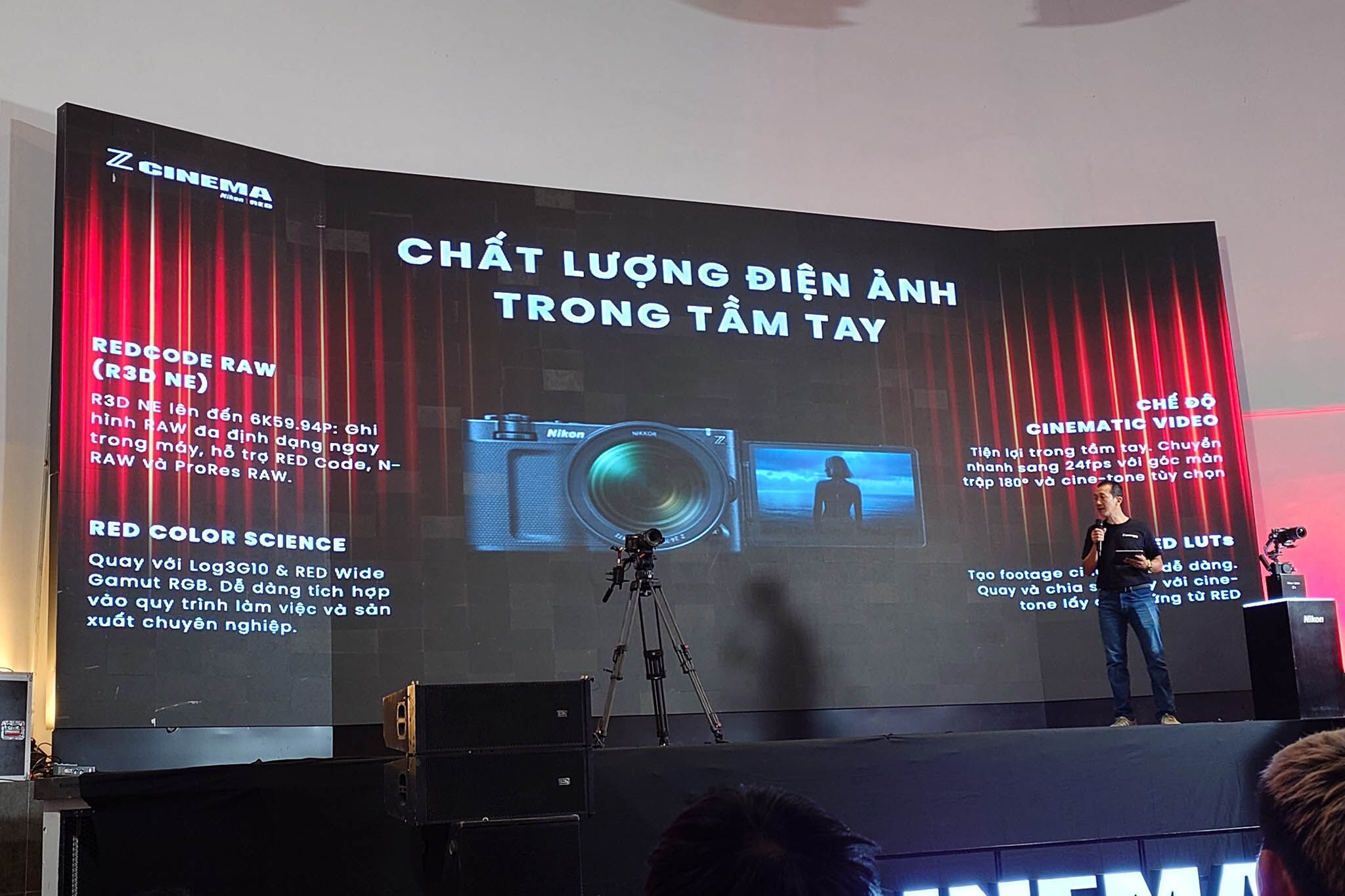 Nikon ZR chính thức ra mắt tại Việt Nam – Bước tiến mới vào thế giới điện ảnh Nikon ZR chính thức ra mắt tại Việt Nam – Bước tiến mới vào thế giới điện ảnh