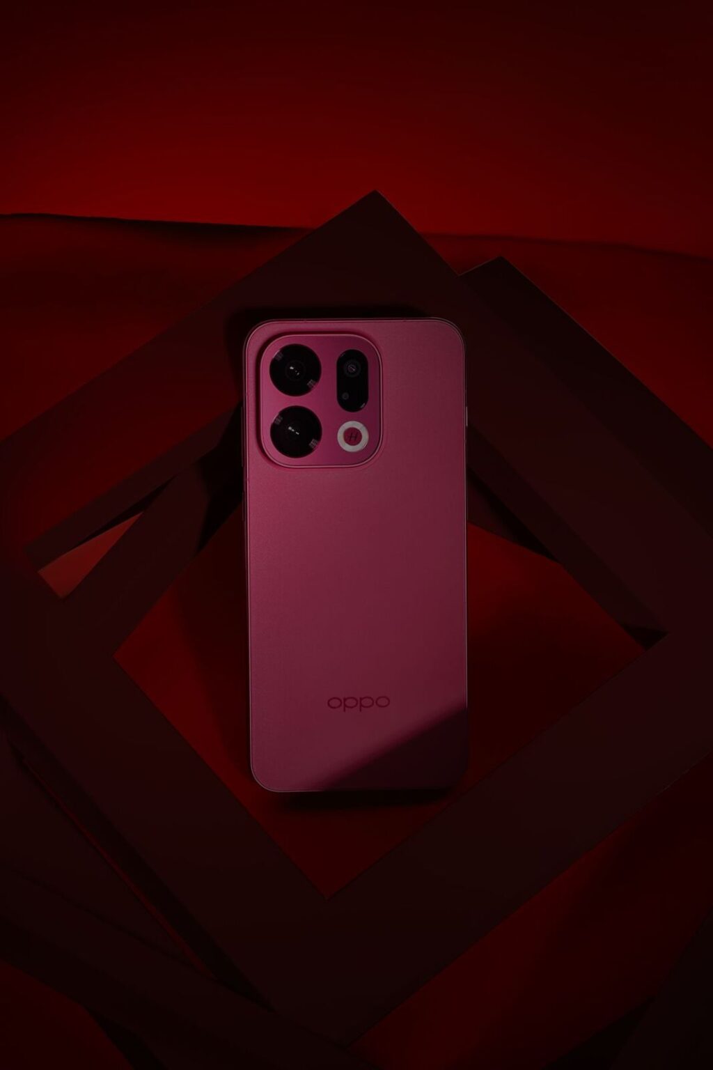 OPPO Find X9 Series ra mắt, giá từ 23 triệu đồng OPPO Find X9 Series chính thức ra mắt tại Việt Nam: Thiết lập chuẩn mực flagship toàn diện với Camera Hasselblad 200MP và Pin Silicon Carbon dung lượng 7500mAh