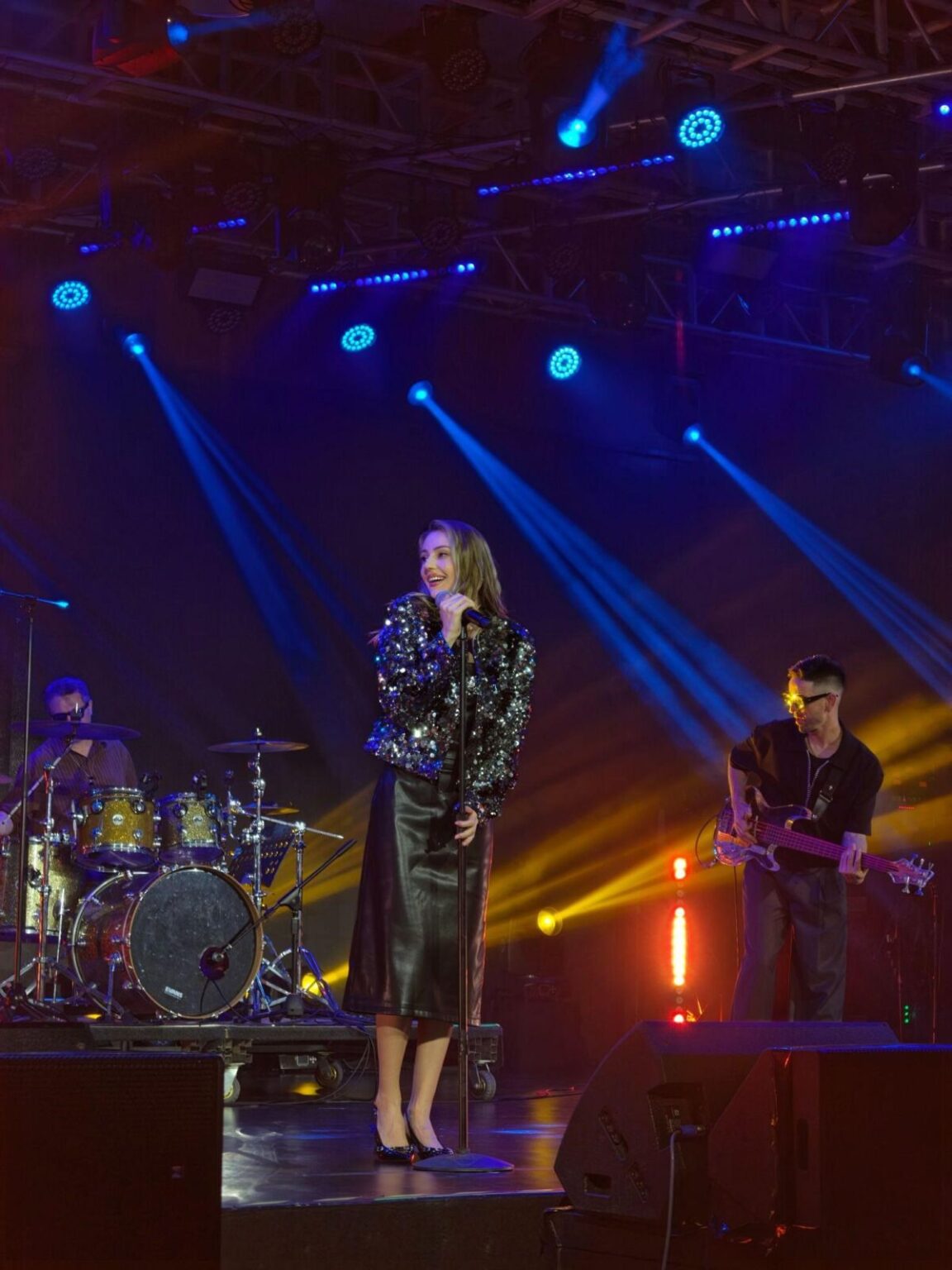 OPPO Find X9 Series ra mắt, giá từ 23 triệu đồng OPPO Find X9 Series chính thức ra mắt tại Việt Nam: Thiết lập chuẩn mực flagship toàn diện với Camera Hasselblad 200MP và Pin Silicon Carbon dung lượng 7500mAh