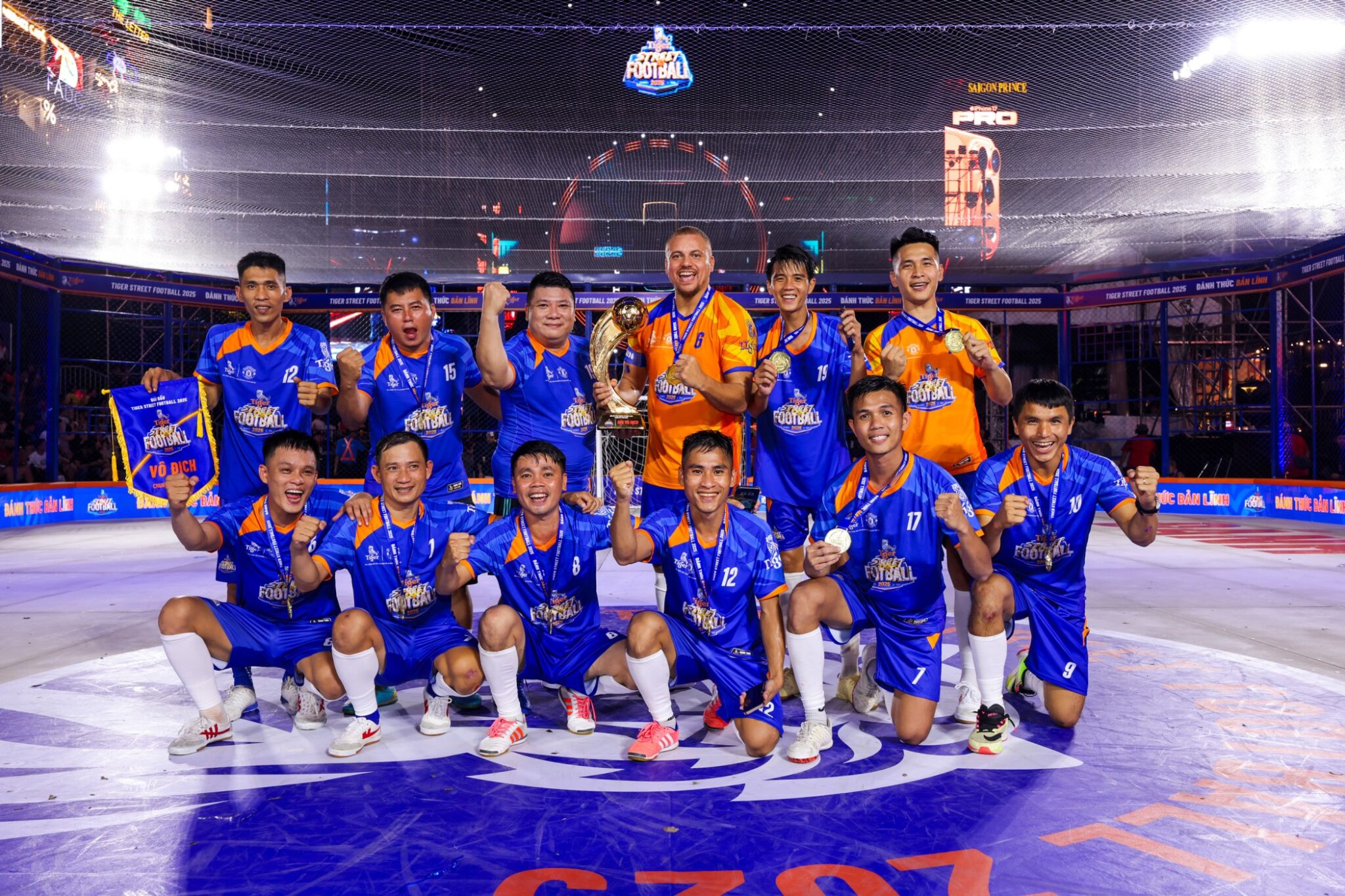 Đại diện miền Trung lên ngôi vô địch Tiger Street Football 2025 Tiger Street Football 2025 chạm đỉnh huy hoàng: Đại diện miền Trung lên ngôi vô địch toàn quốc