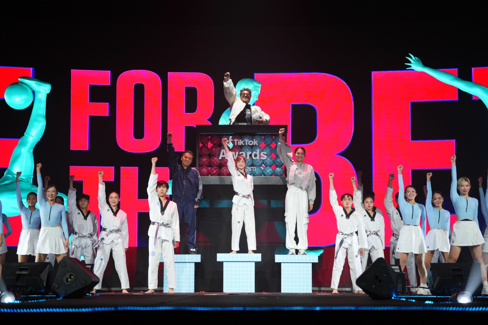 TikTok Awards vinh danh cộng đồng nhà sáng tạo Việt năm thứ 5 TikTok Awards Việt Nam 2025: Những biểu tượng mới được vinh danh, tiếp nối kỷ nguyên sáng tạo