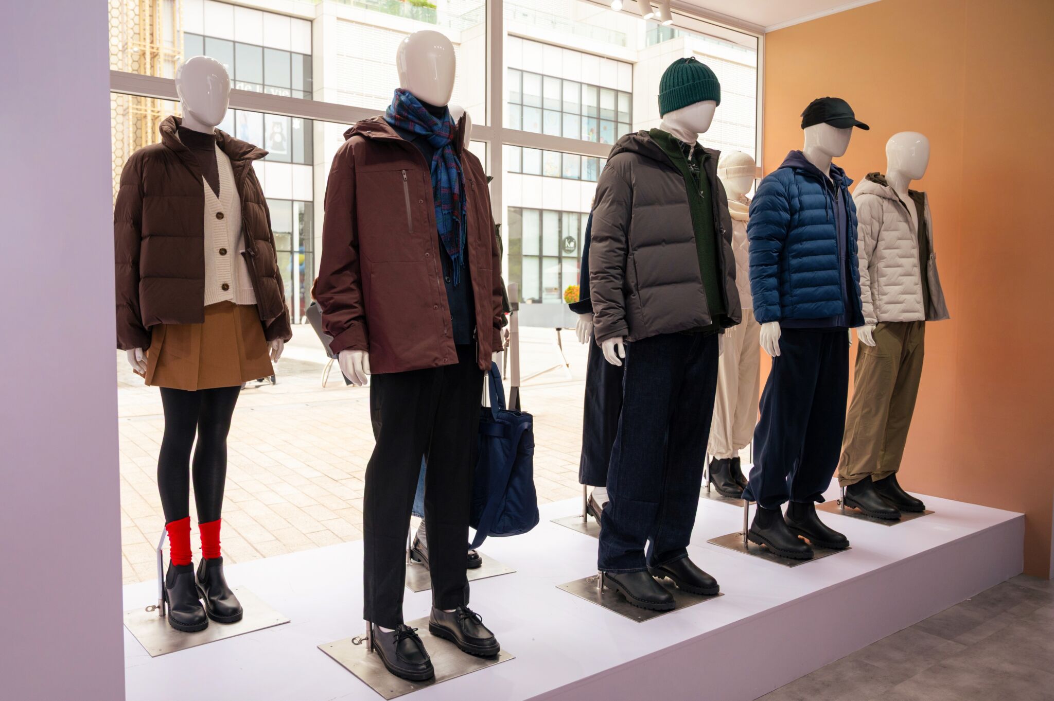UNIQLO giới thiệu dòng áo giữ nhiệt HEATTECH pha Cashmere cao cấp và áo khoác chần bông PUFFTECH UNIQLO tổ chức sự kiện trải nghiệm công nghệ giữ ấm mới nhất năm 2025: giới thiệu dòng áo giữ nhiệt HEATTECH pha Cashmere cao cấp và áo khoác chần bông PUFFTECH với nhiều cải tiến mới