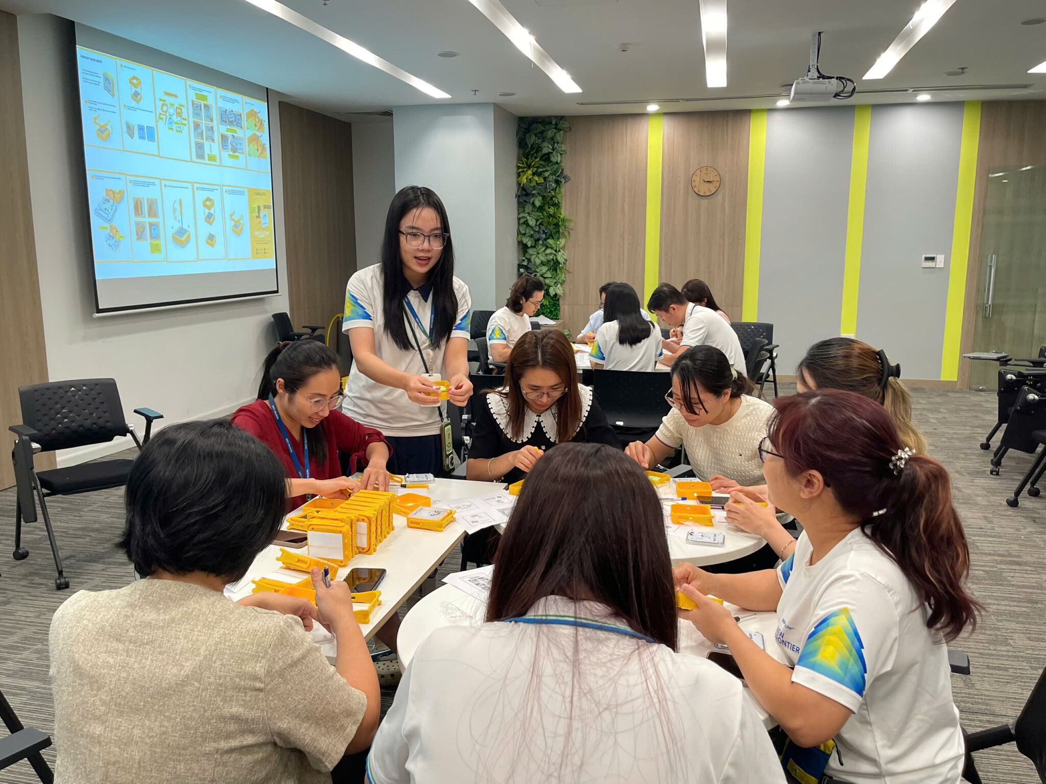 BIDV MetLife đẩy mạnh cam kết phát triển bền vững thông qua chuỗi hoạt động vì cộng đồng năm 2025