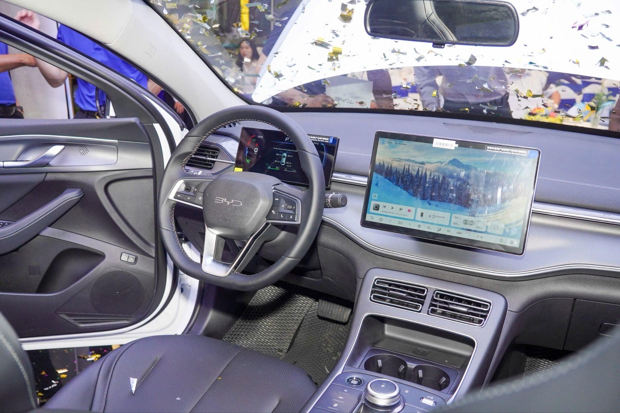 BYD NEG Kiên Giang mở bán BYD Seal 5: Lan tỏa xu hướng xe hybrid miền Tây