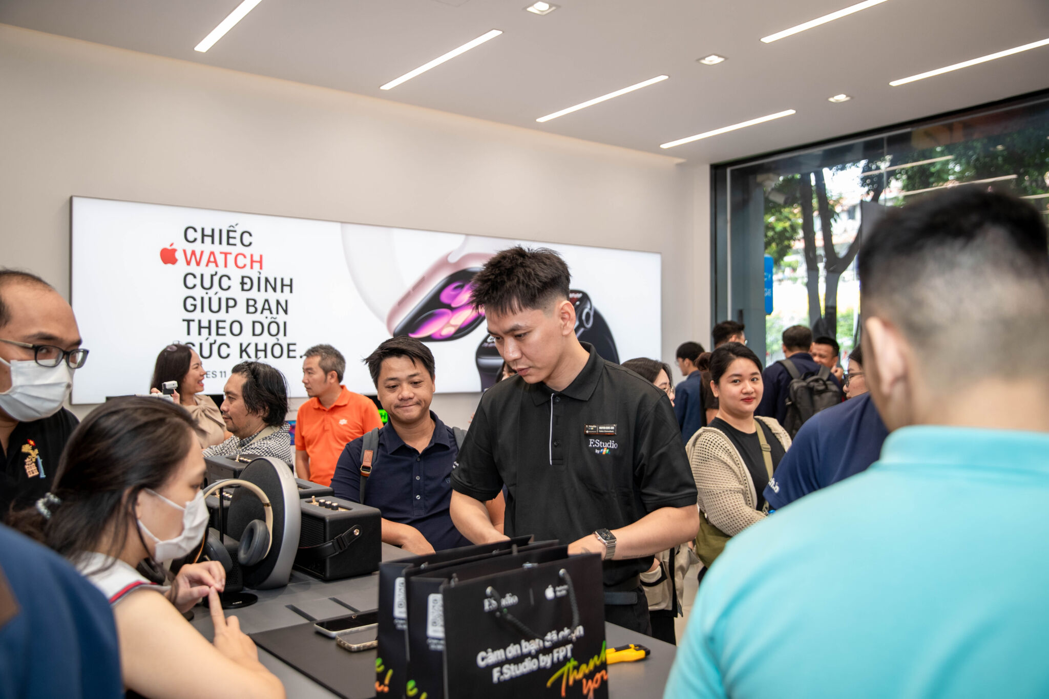 FPT Shop hợp tác chiến lược cùng TriGood tăng giá trị thu cũ, nâng trải nghiệm người dùng FPT Shop hợp tác chiến lược cùng TriGood tăng giá trị thu cũ, nâng trải nghiệm người dùng