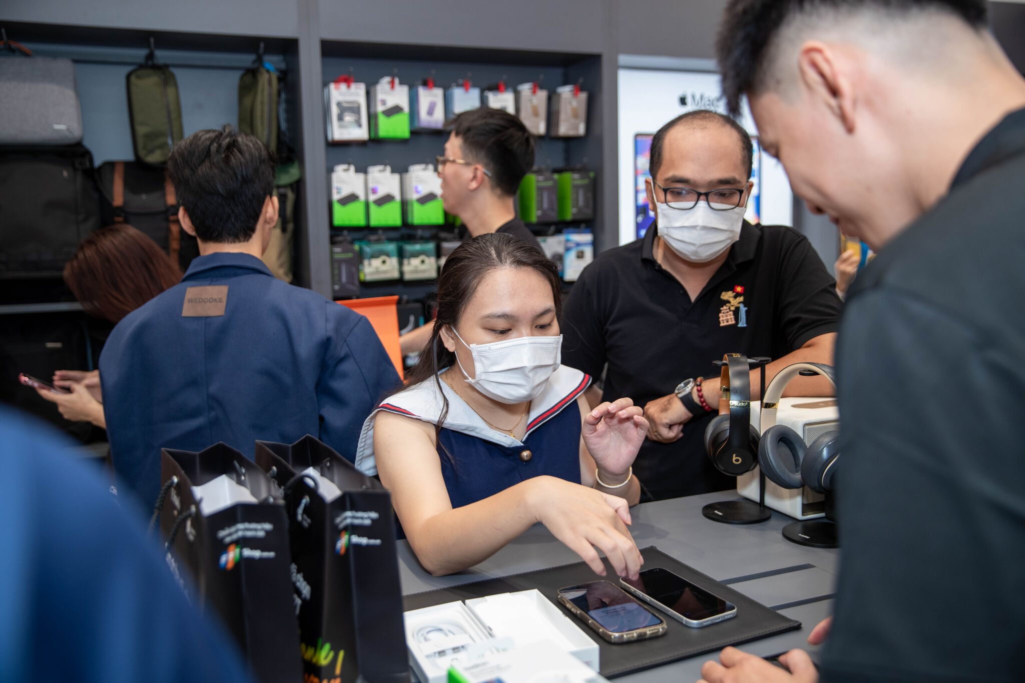 FPT Shop hợp tác chiến lược cùng TriGood tăng giá trị thu cũ, nâng trải nghiệm người dùng FPT Shop hợp tác chiến lược cùng TriGood tăng giá trị thu cũ, nâng trải nghiệm người dùng