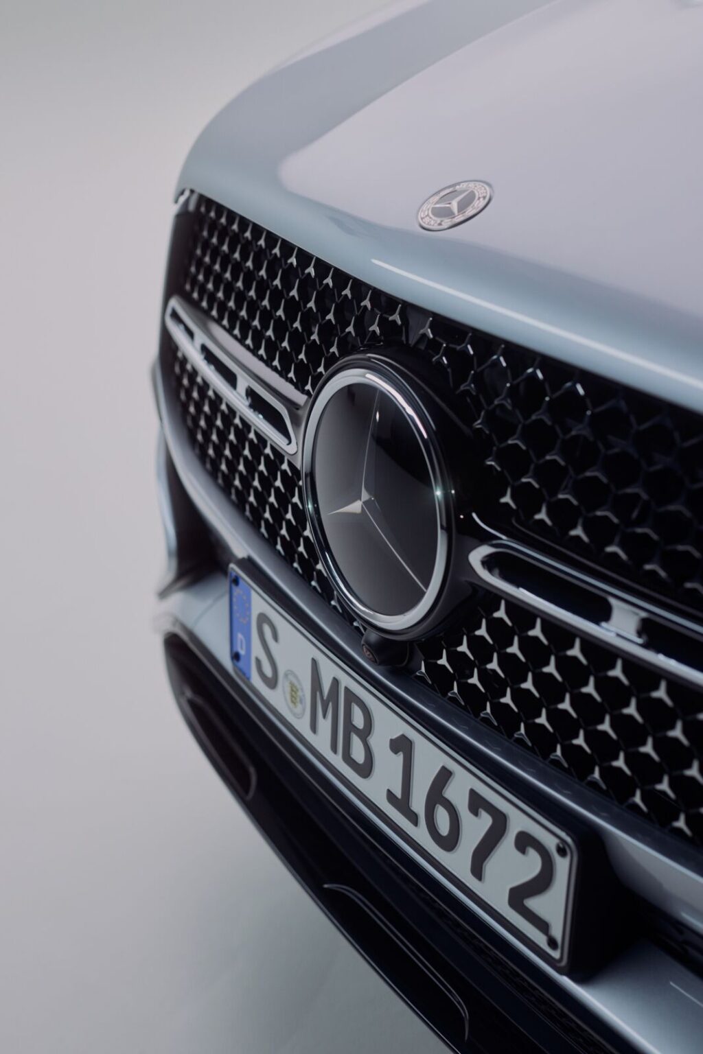 Mercedes-Benz Việt Nam ra mắt GLE 400 e 4MATIC – mẫu SUV Plug-in Hybrid đầu tiên tại Việt Nam