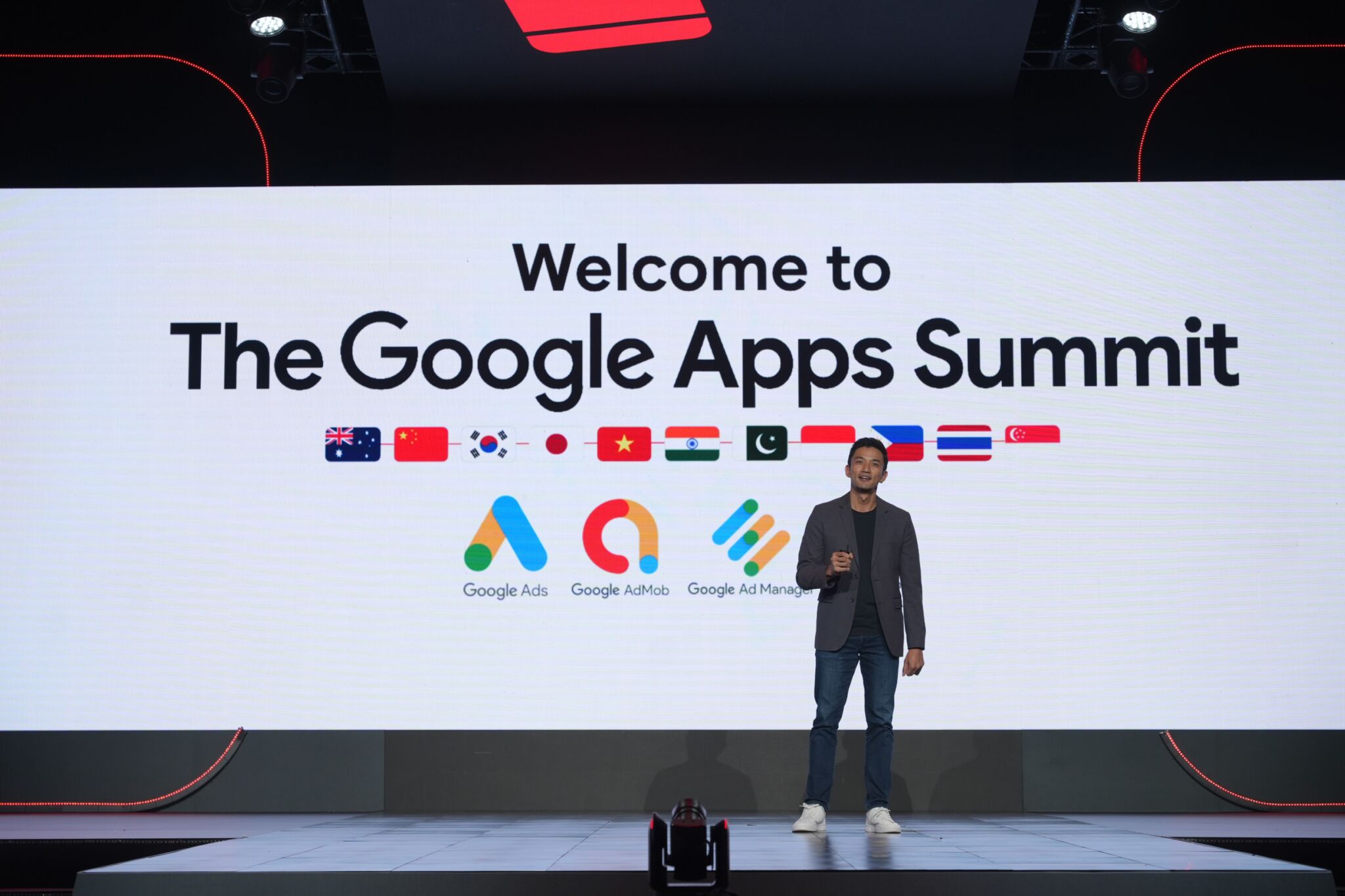 Google Apps Summit 2025 vinh danh sự tăng trưởng bứt phá của Việt Nam Doanh thu ngành game và ứng dụng Việt Nam tăng trưởng bứt phá 65%, trở thành thị trường dẫn đầu khu vực châu Á - Thái Bình Dương được vinh danh tại Google Apps Summit 2025