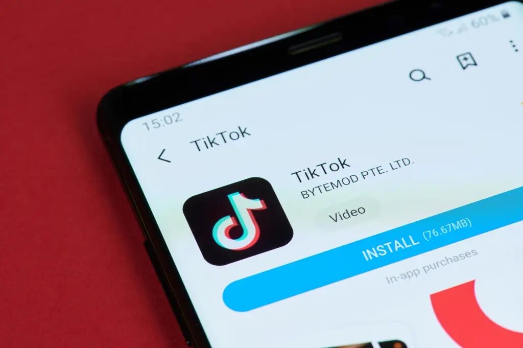 TikTok ra mắt Chatbot AI trong Tin nhắn Trực tiếp giúp chuyển đổi mỗi cuộc trò chuyện thành khách hàng tiềm năng chất lượng TikTok ra mắt Chatbot AI trong Tin nhắn Trực tiếp giúp chuyển đổi mỗi cuộc trò chuyện thành khách hàng tiềm năng chất lượng