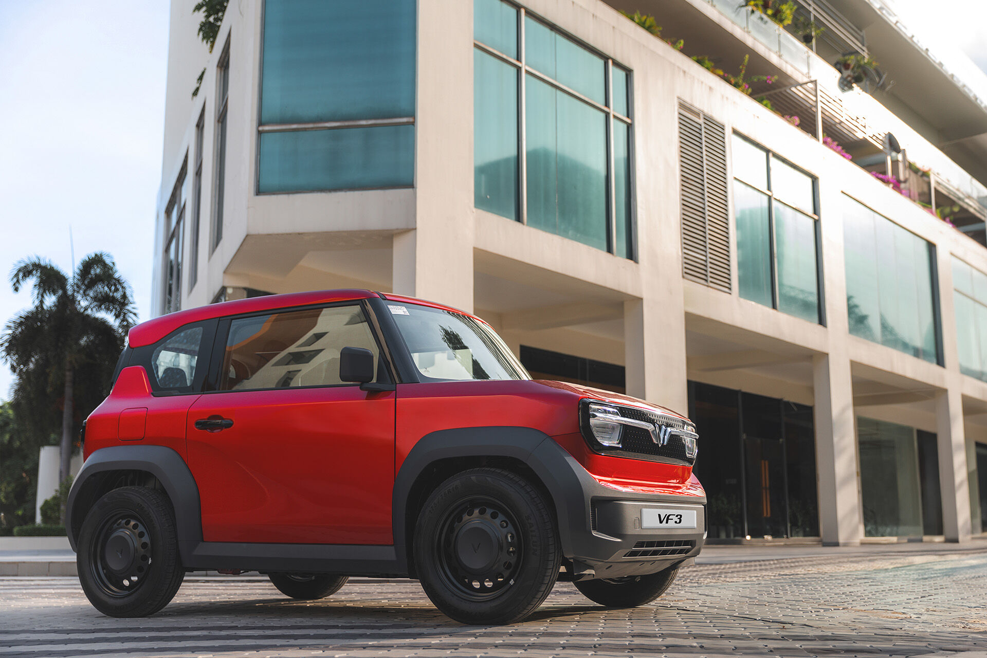 VinFast lập thêm kỷ lục mới - bàn giao hơn 20.000 ô tô trong tháng 10/2025