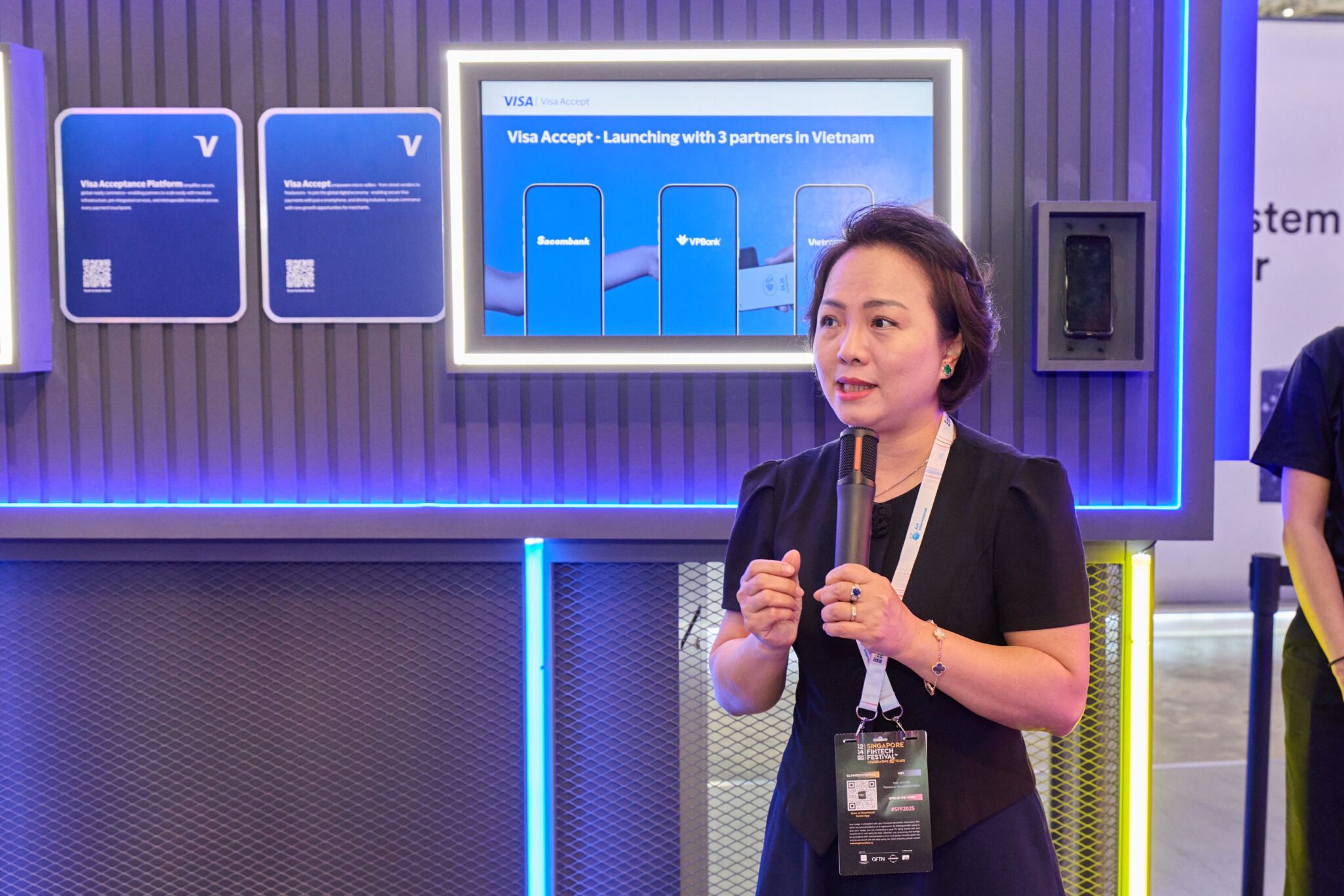 Visa hợp tác cùng Ngân hàng Sacombank, Vietcombank và VPBank ra mắt giải pháp Visa Accept, hỗ trợ doanh nghiệp nhỏ tại Việt Nam tăng cường chấp nhận thanh toán số