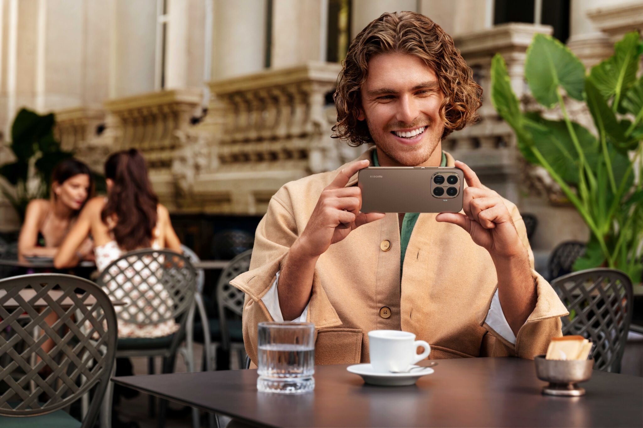 Xiaomi tăng trưởng bền vững, giữ vững vị trí Top 2 thị phần smartphone tại Việt Nam trong Quý III/2025