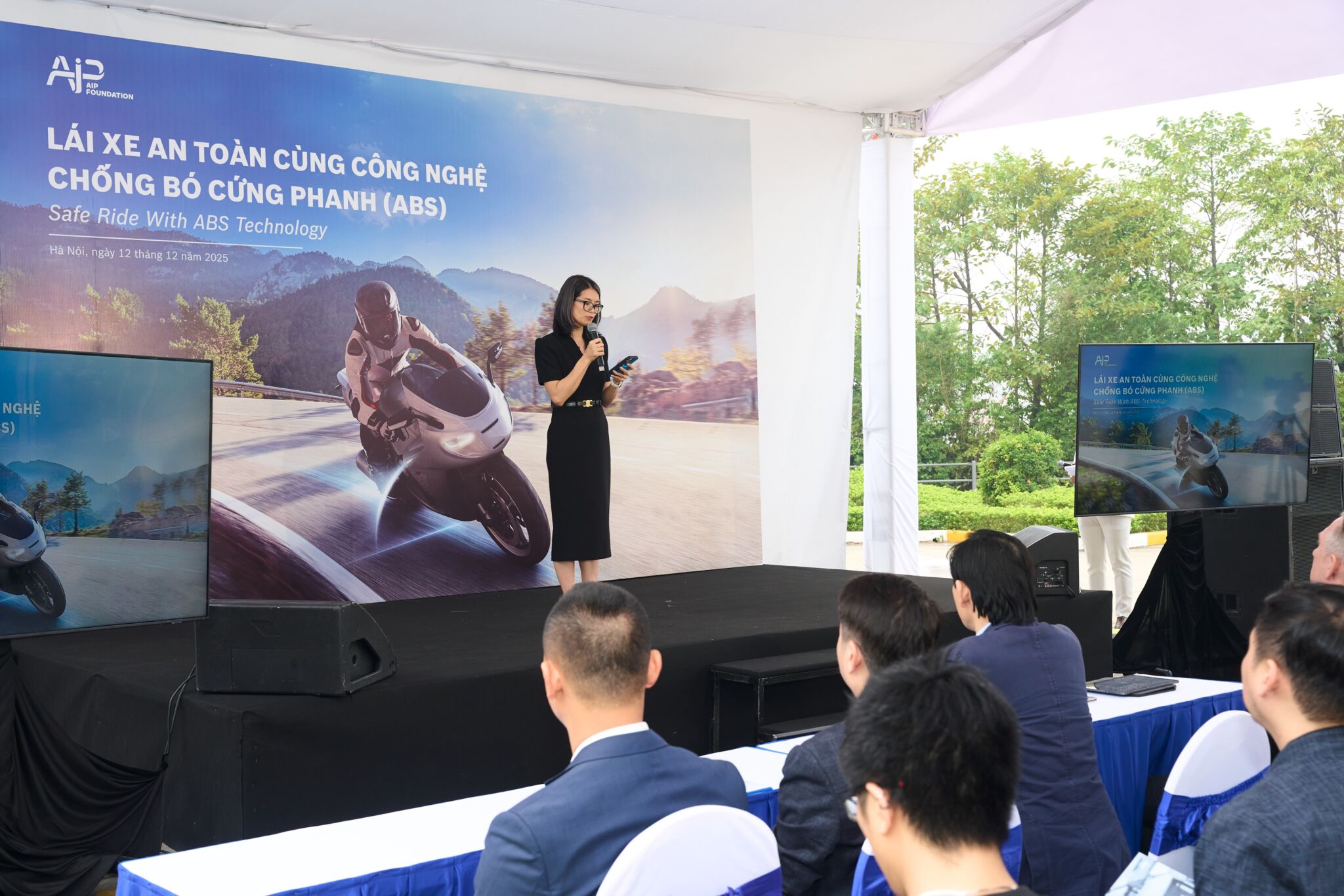 AIP Foundation giới thiệu công nghệ chống bó cứng phanh dành cho xe máy nhằm nâng cao chất lượng an toàn giao thông tại Việt Nam AIP Foundation giới thiệu công nghệ chống bó cứng phanh dành cho xe máy nhằm nâng cao chất lượng an toàn giao thông tại Việt Nam