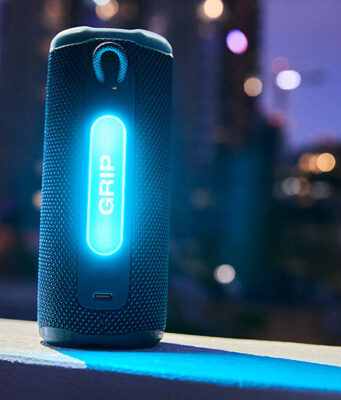 JBL Grip bán ra với giá 3 triệu đồng