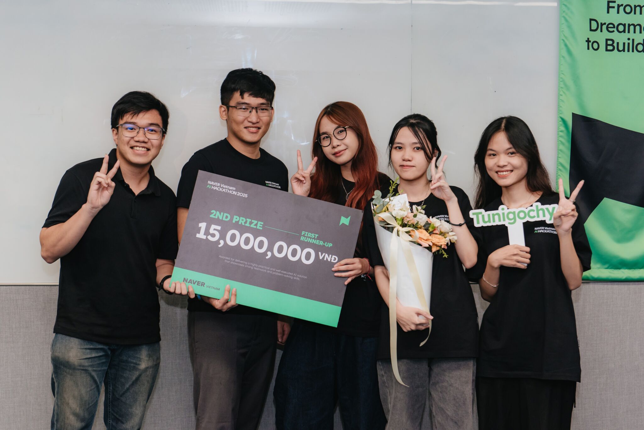 NAVER AI Hackathon 2025: Giải Pháp "Kiddy Mate" đạt giải Nhất NAVER AI Hackathon 2025: Giải Pháp "Kiddy Mate" đạt giải Nhất